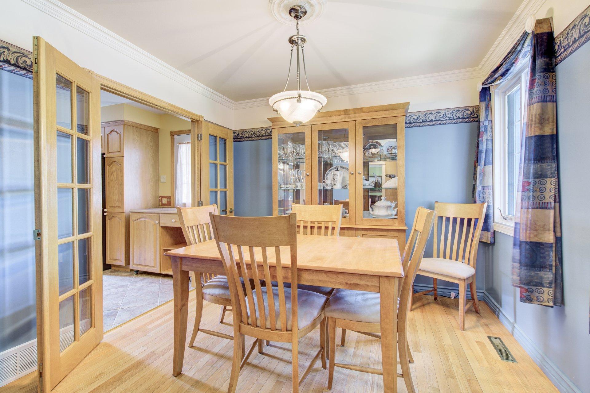 









736


Place Gaudette

,
Sainte-Julie,




QC
J3E1M3

