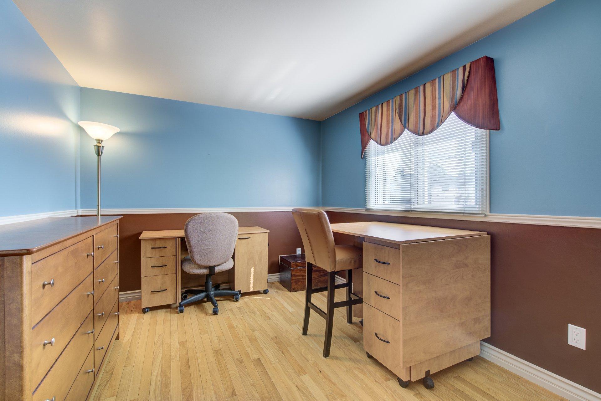 









736


Place Gaudette

,
Sainte-Julie,




QC
J3E1M3

