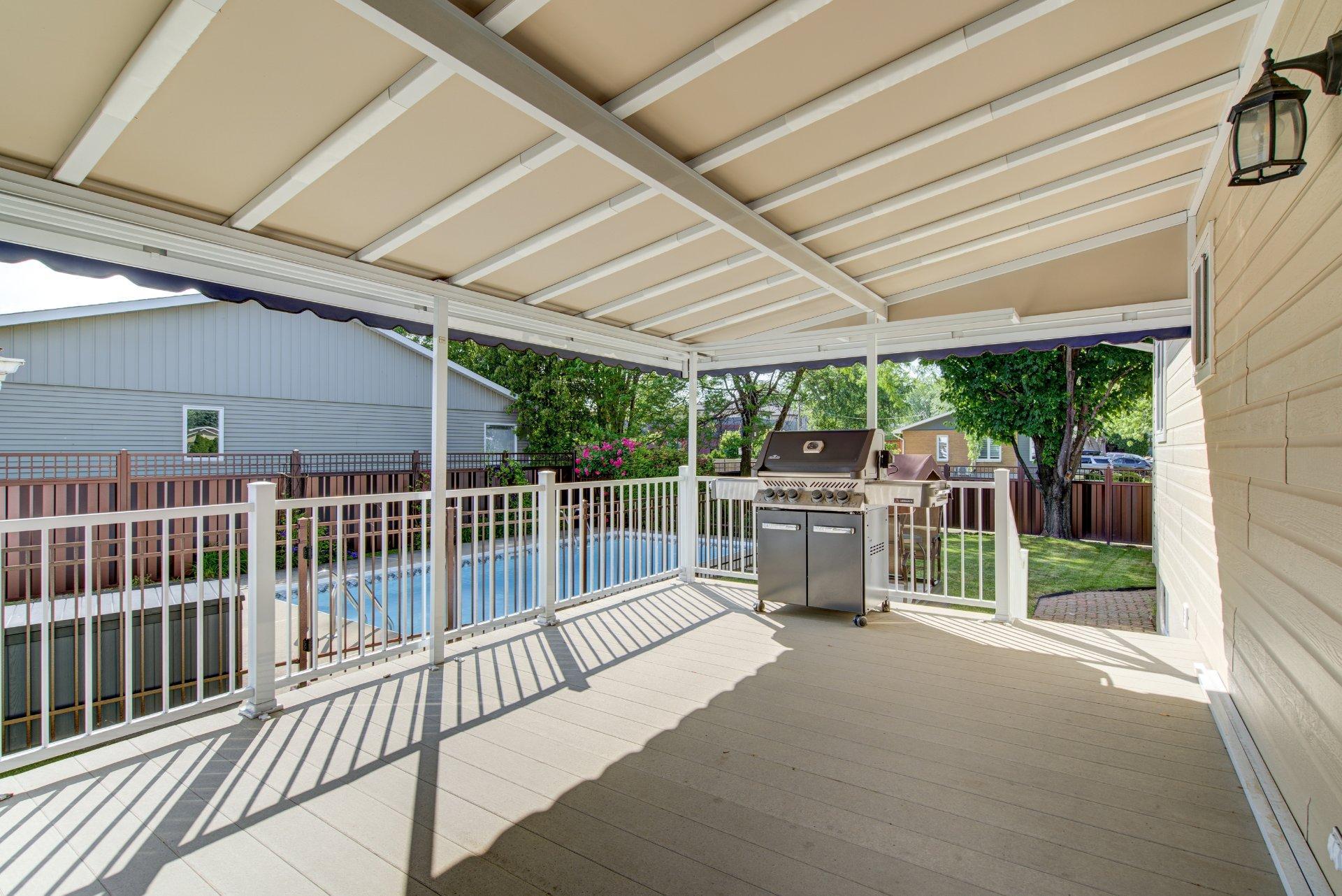 









736


Place Gaudette

,
Sainte-Julie,




QC
J3E1M3

