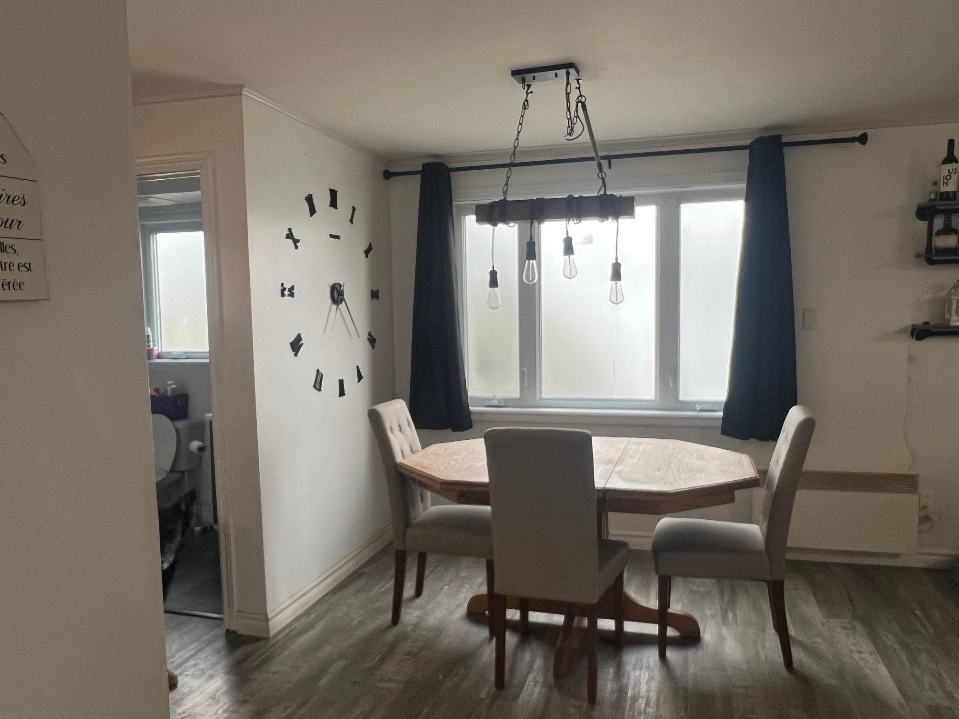 









328


Rue Christophe-Colomb

,
Chibougamau,




QC
G8P2Z1

