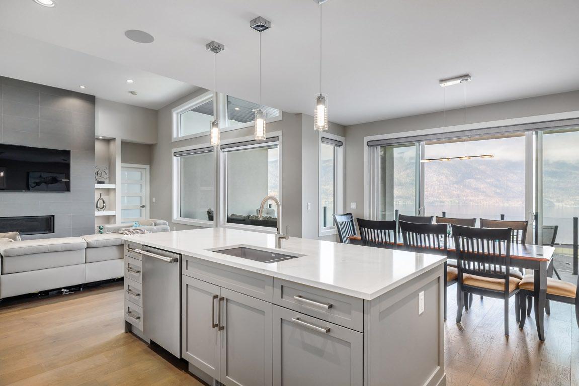 









3424


Water Birch

Circle,
Kelowna,




BC
V1V 3G1


