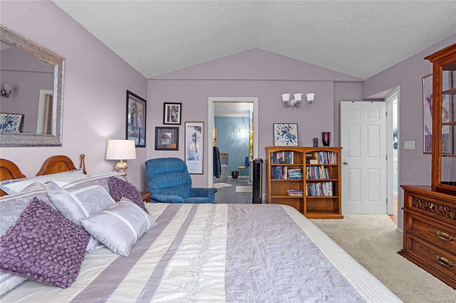 









6600


Groveland

Dr,
Nanaimo,




BC
V9V 1P7

