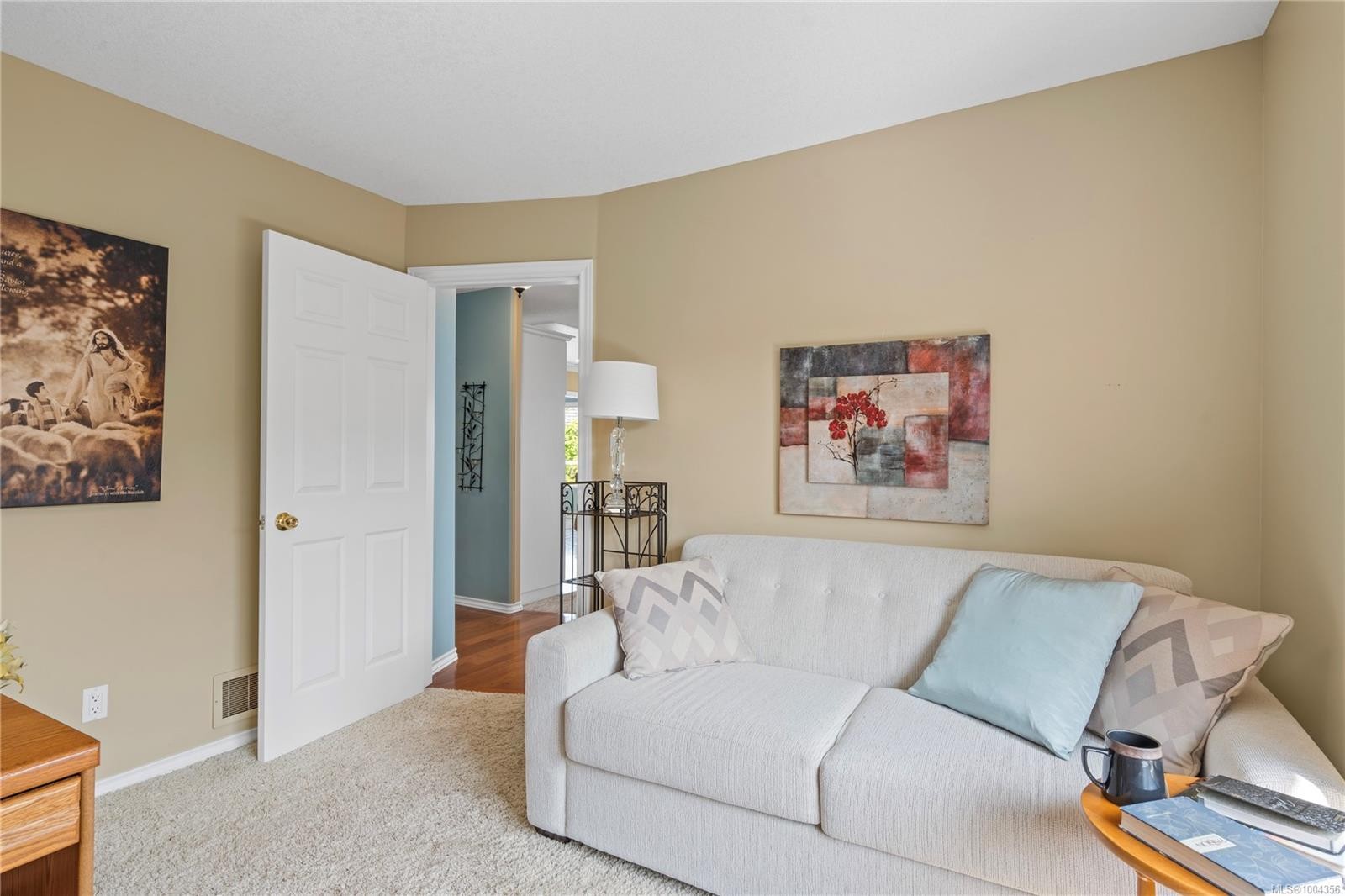 









6600


Groveland

Dr,
Nanaimo,




BC
V9V 1P7


