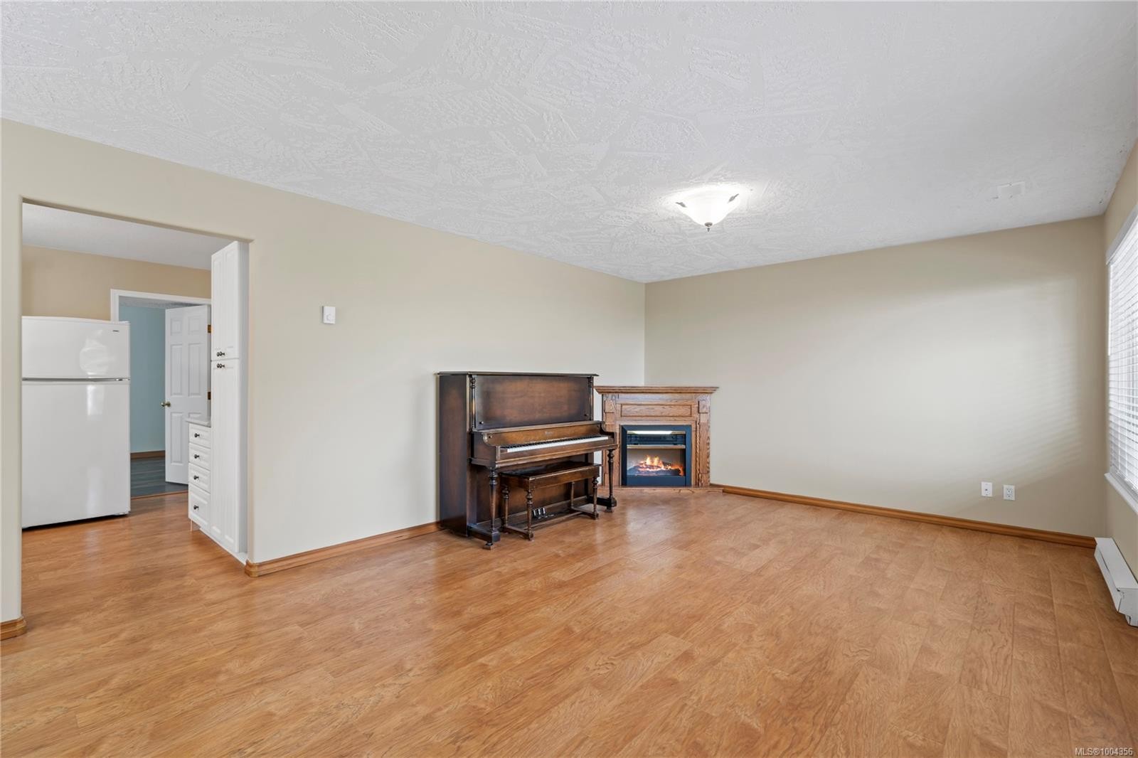 









6600


Groveland

Dr,
Nanaimo,




BC
V9V 1P7

