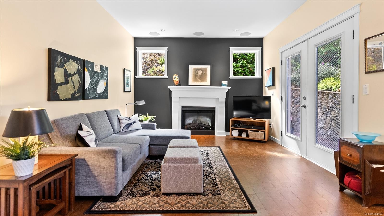 









1075


Primrose

Rd,
Saanich,




BC
V8Z 4S6

