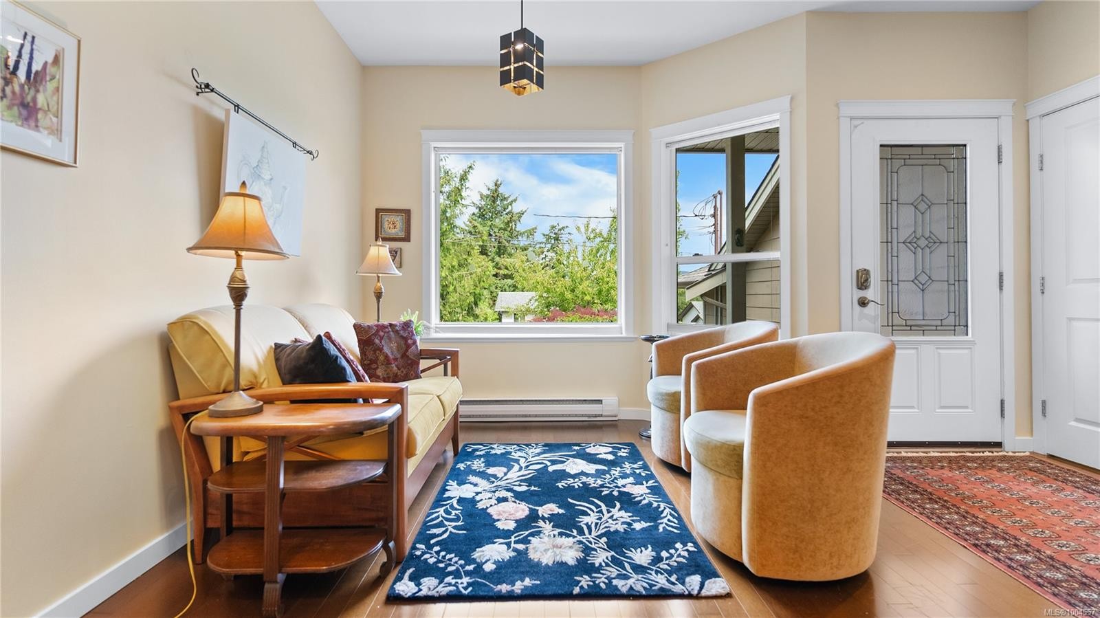 









1075


Primrose

Rd,
Saanich,




BC
V8Z 4S6

