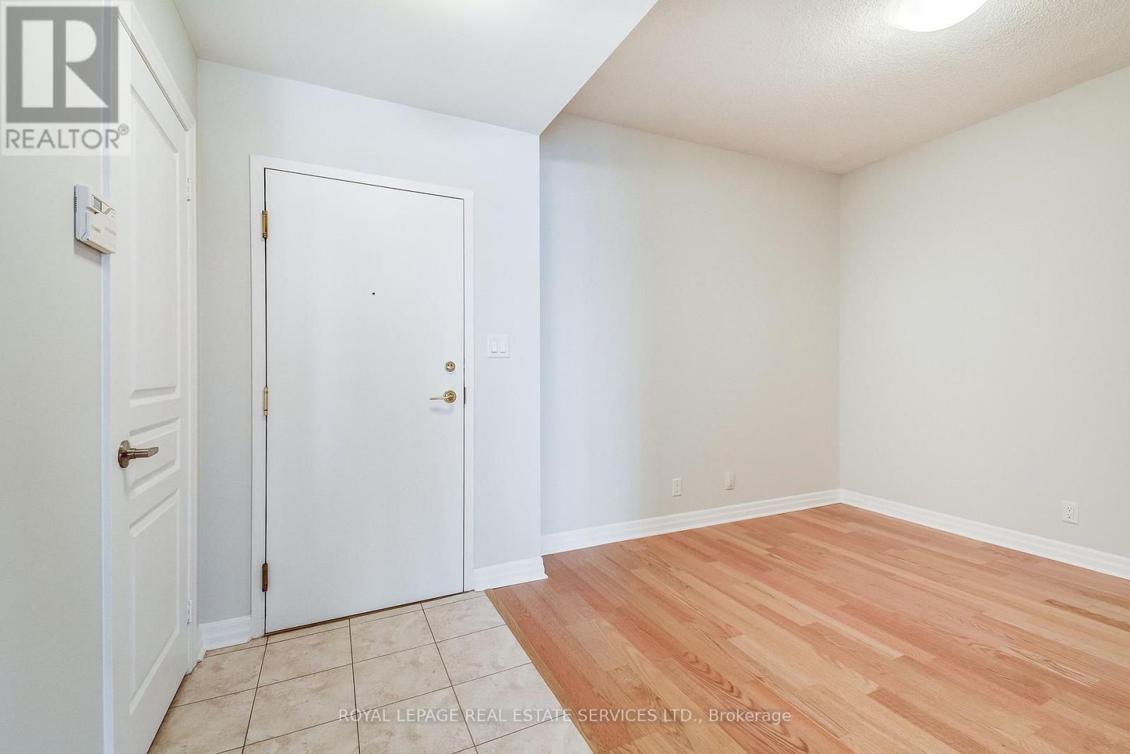 












208 - 70 PORT STREET E

,
Mississauga,




Ontario
L5G4V8


