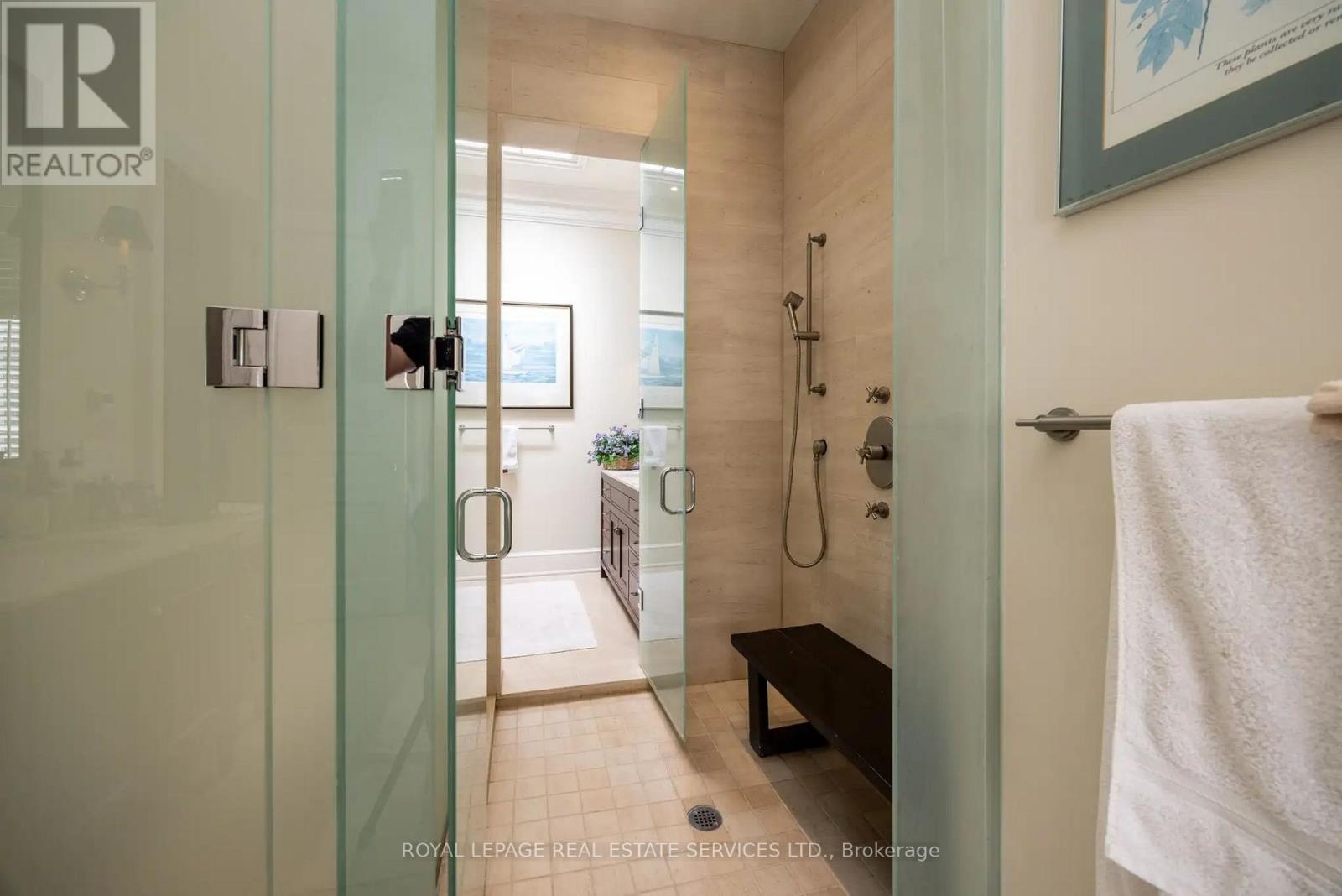 












27 HEATH STREET W

,
Toronto,




Ontario
M4V1T2

