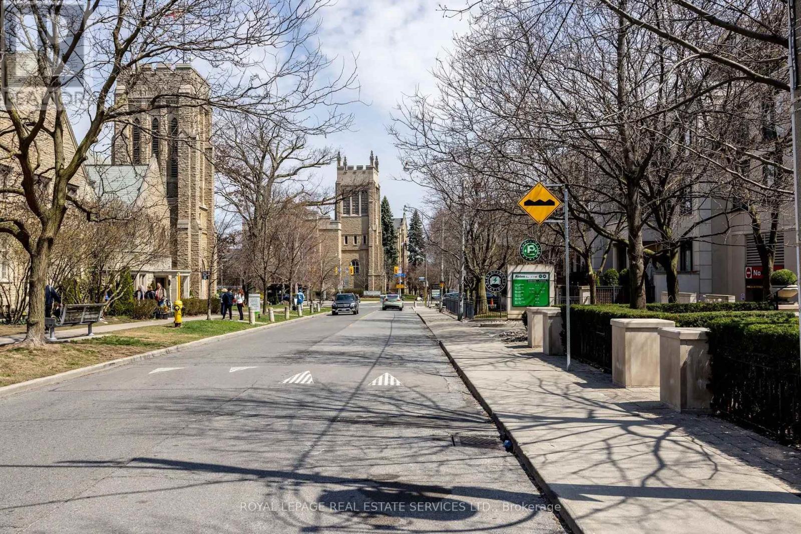 












27 HEATH STREET W

,
Toronto,




Ontario
M4V1T2


