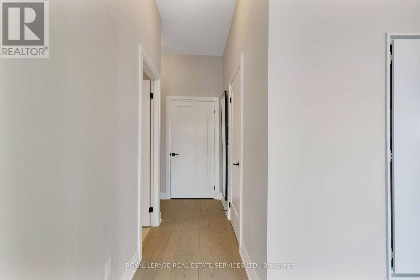 












503 - 3285 CARDING MILL TRAIL

,
Oakville,




Ontario
L6M5P8

