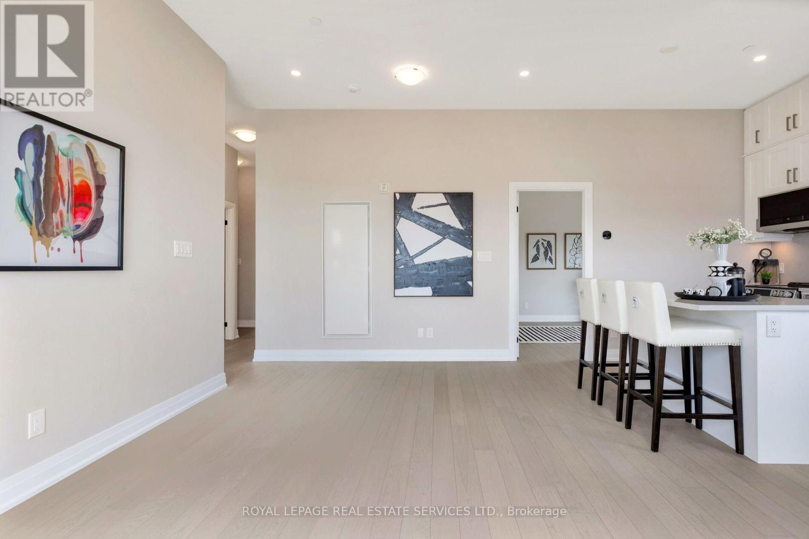 












503 - 3285 CARDING MILL TRAIL

,
Oakville,




Ontario
L6M5P8

