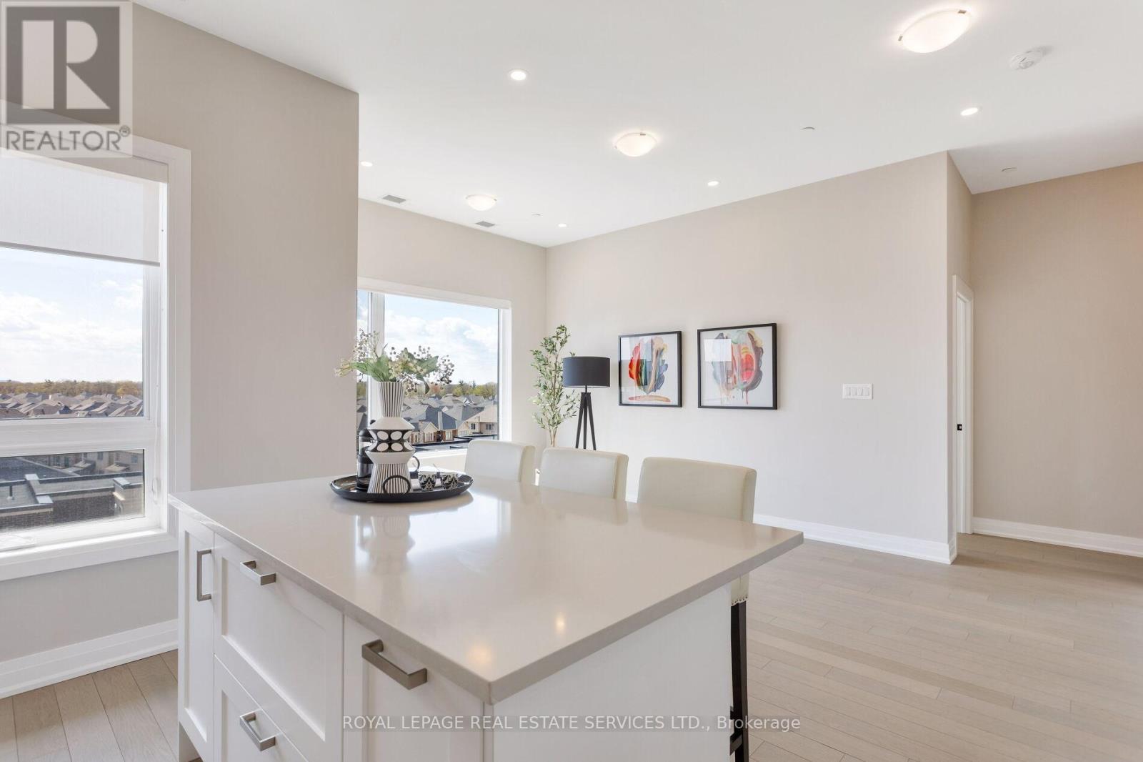 












503 - 3285 CARDING MILL TRAIL

,
Oakville,




Ontario
L6M5P8

