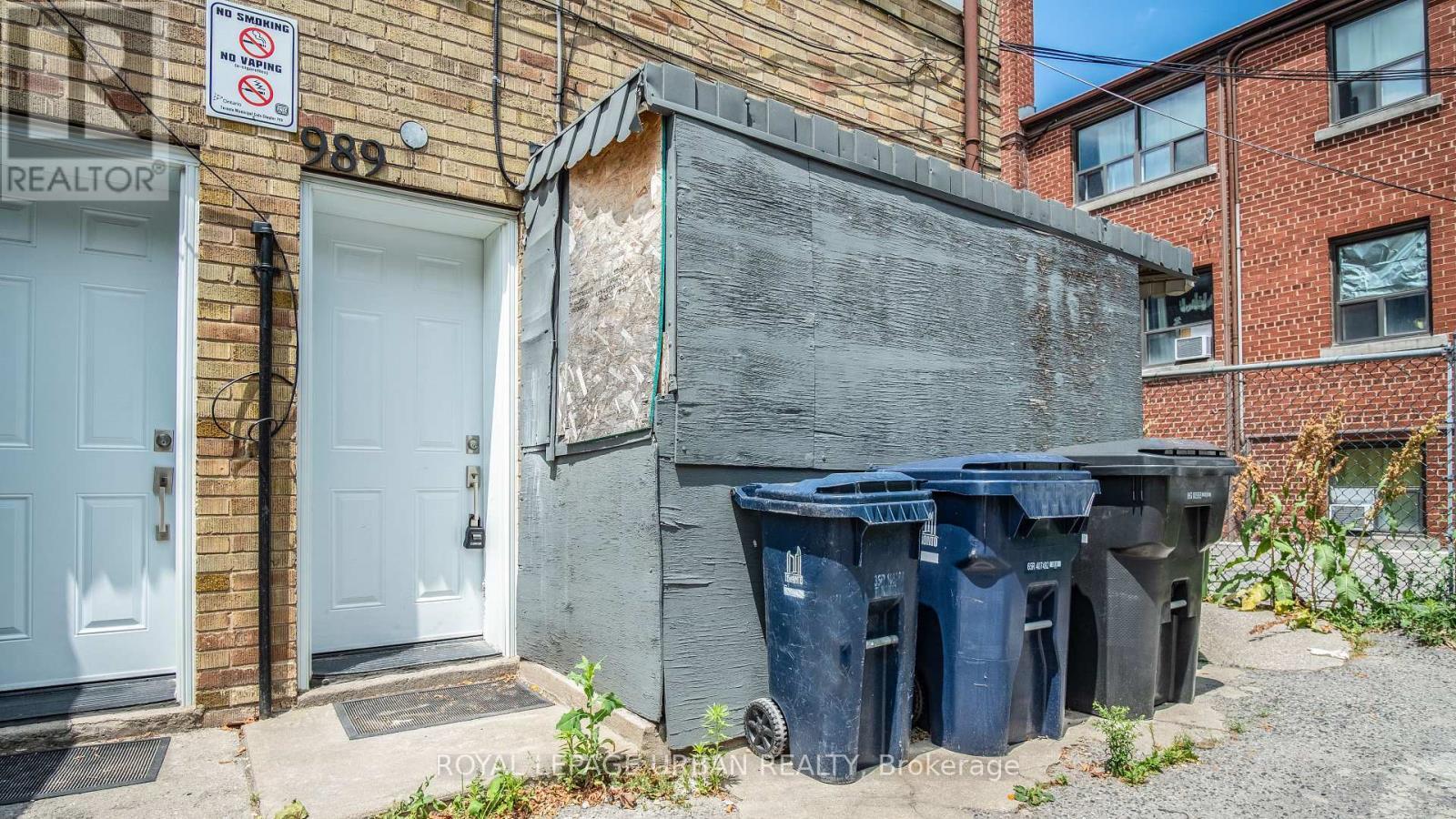 












REAR - 989 O'CONNOR DRIVE

,
Toronto,




Ontario
M4B2T1

