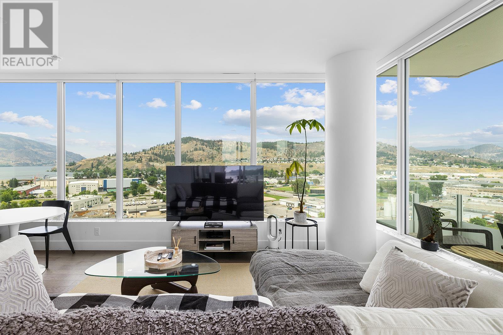 












1181 Sunset Drive Unit# 1402

,
Kelowna,




British Columbia
V1Y0L4

