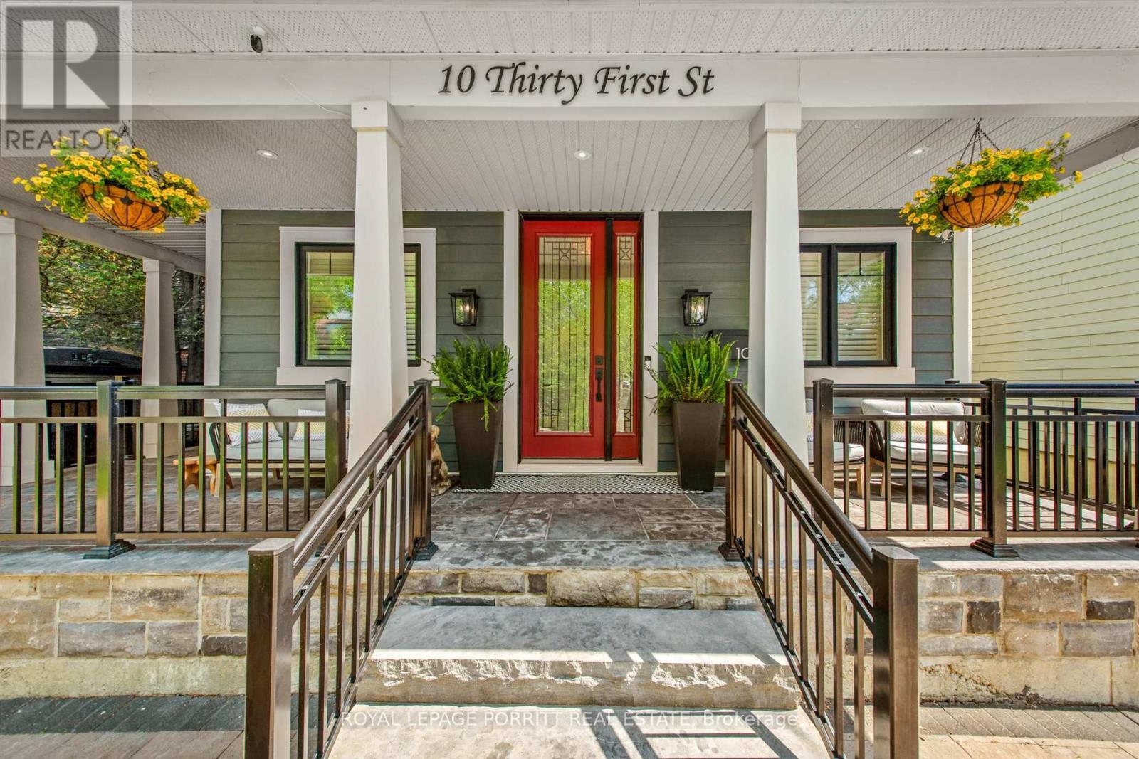 












10 THIRTY FIRST STREET

,
Toronto,




Ontario
M8W3E8

