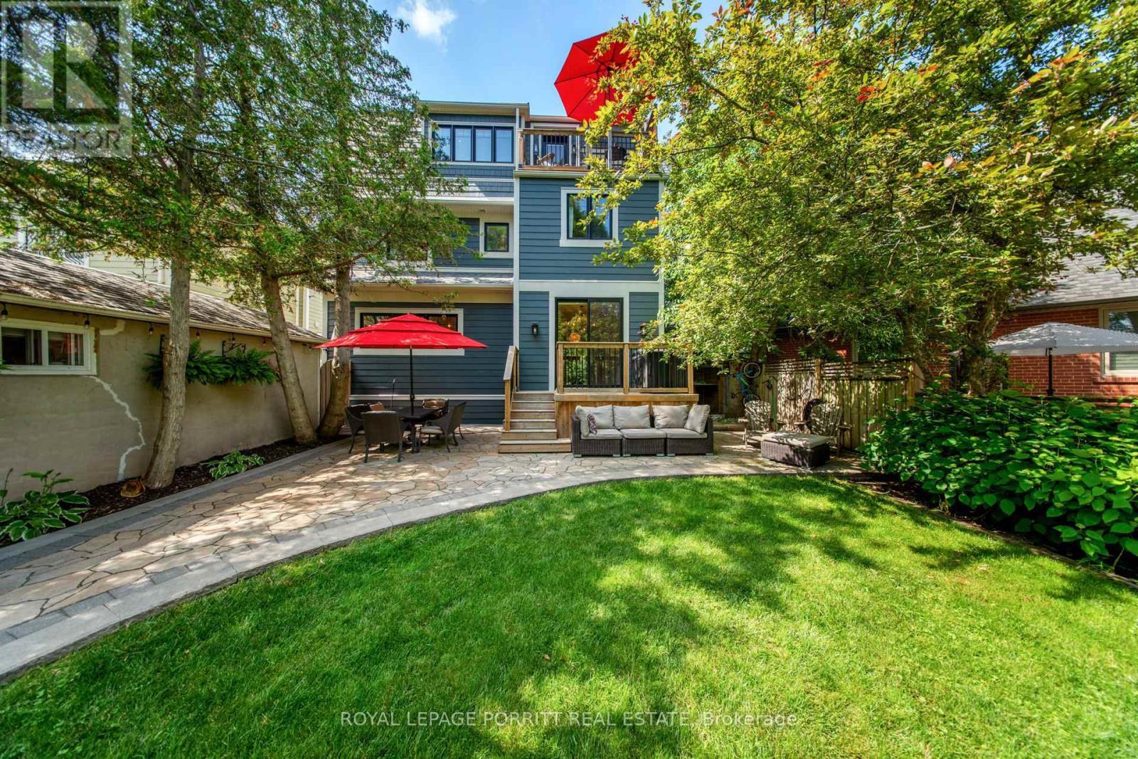 












10 THIRTY FIRST STREET

,
Toronto,




Ontario
M8W3E8

