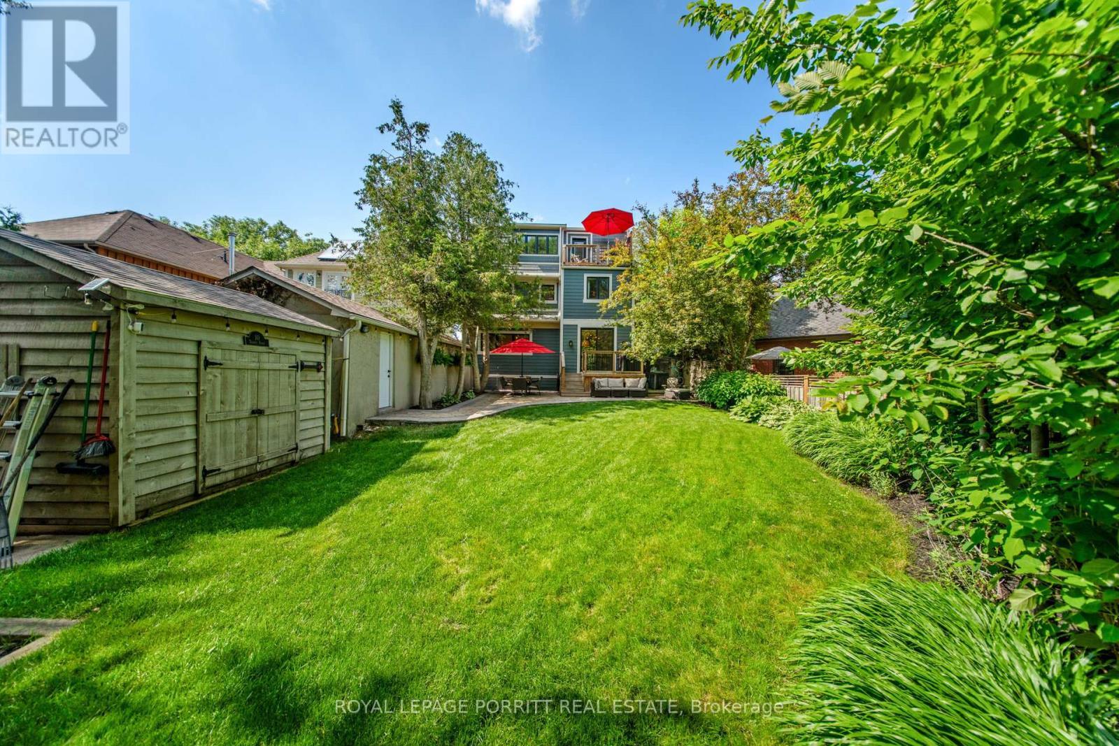 












10 THIRTY FIRST STREET

,
Toronto,




Ontario
M8W3E8

