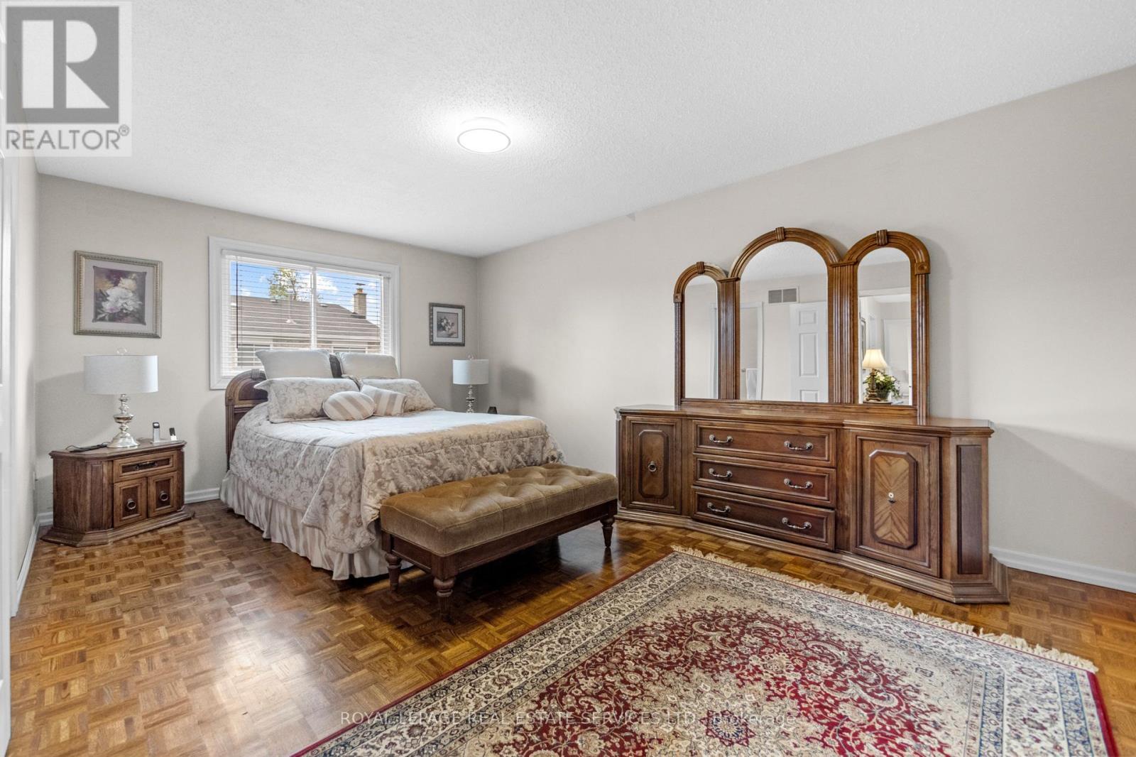 












40 CANMORE BOULEVARD

,
Toronto,




Ontario
M1C3W2

