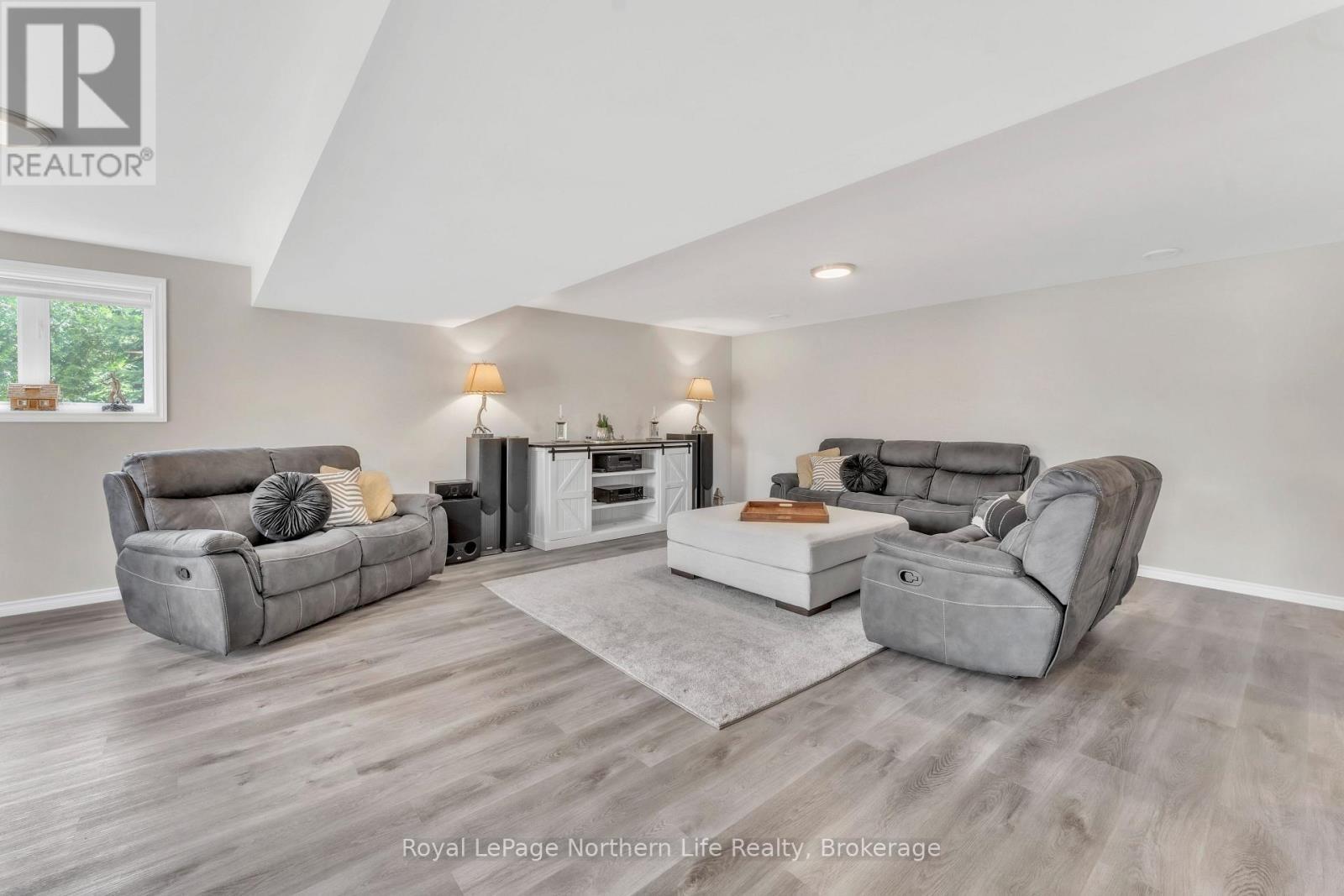 












129 BLANCHE ROAD

,
East Ferris,




Ontario
P0H1B0

