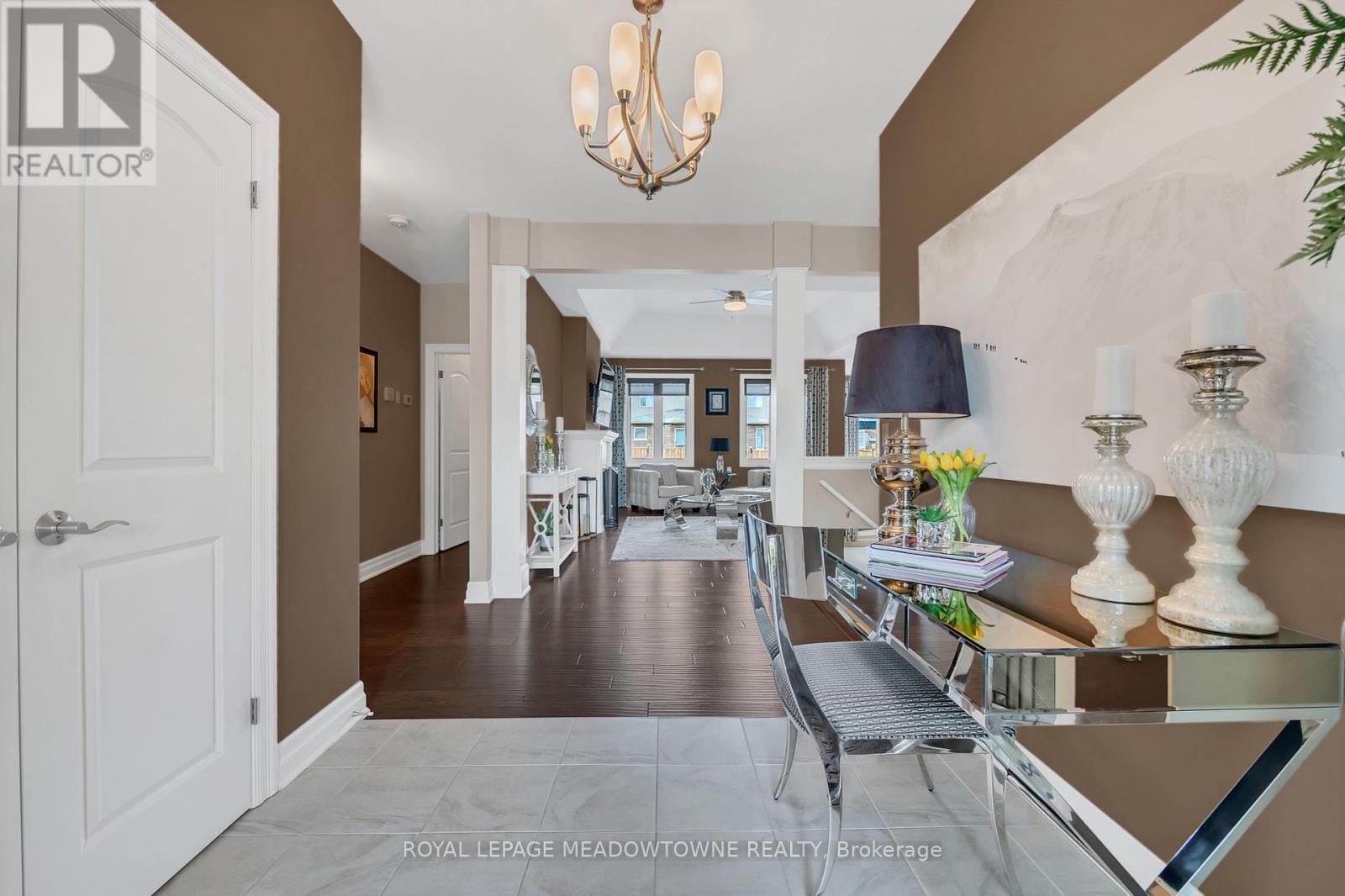 












308 CREEKSIDE DRIVE

,
Welland,




Ontario
L3C0B6

