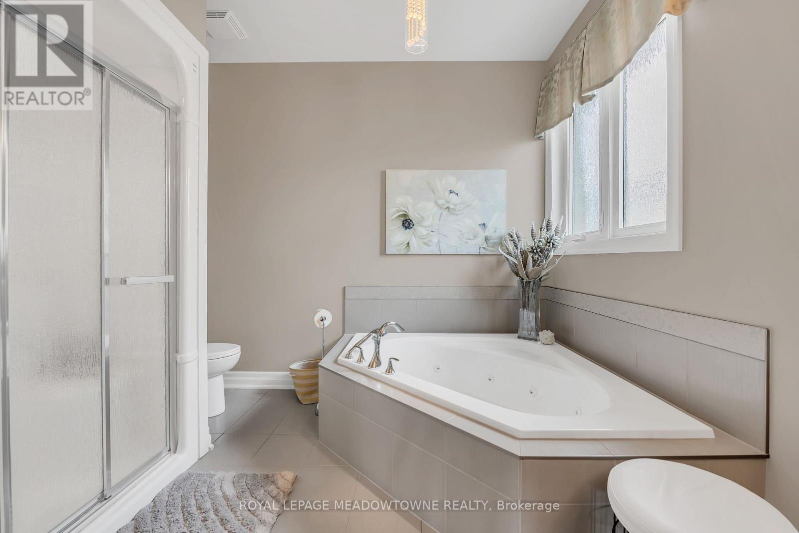 












308 CREEKSIDE DRIVE

,
Welland,




Ontario
L3C0B6

