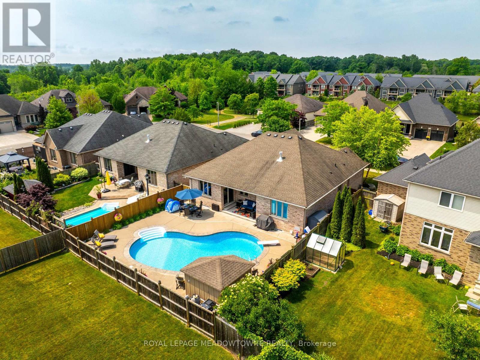 












308 CREEKSIDE DRIVE

,
Welland,




Ontario
L3C0B6

