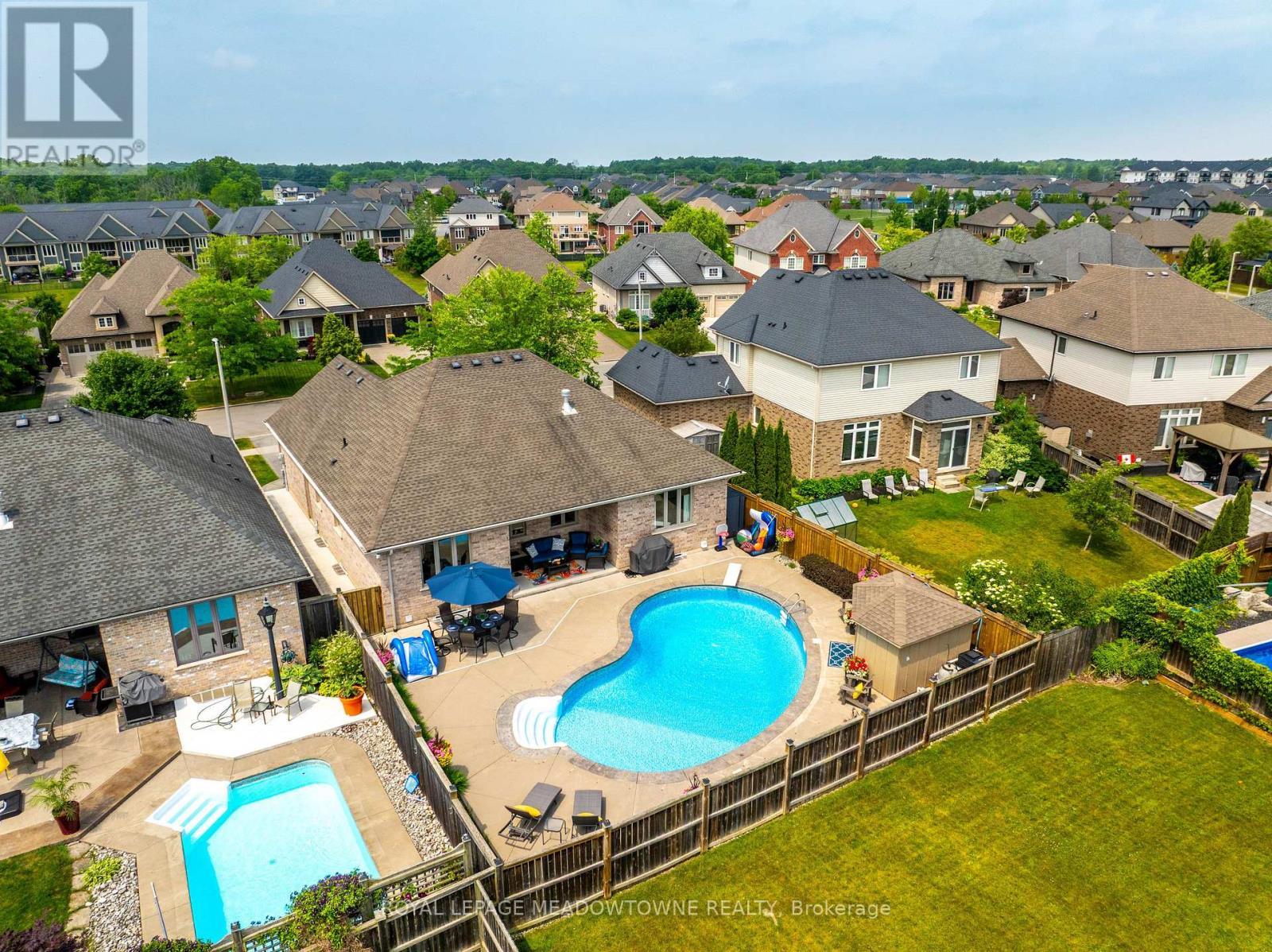 












308 CREEKSIDE DRIVE

,
Welland,




Ontario
L3C0B6

