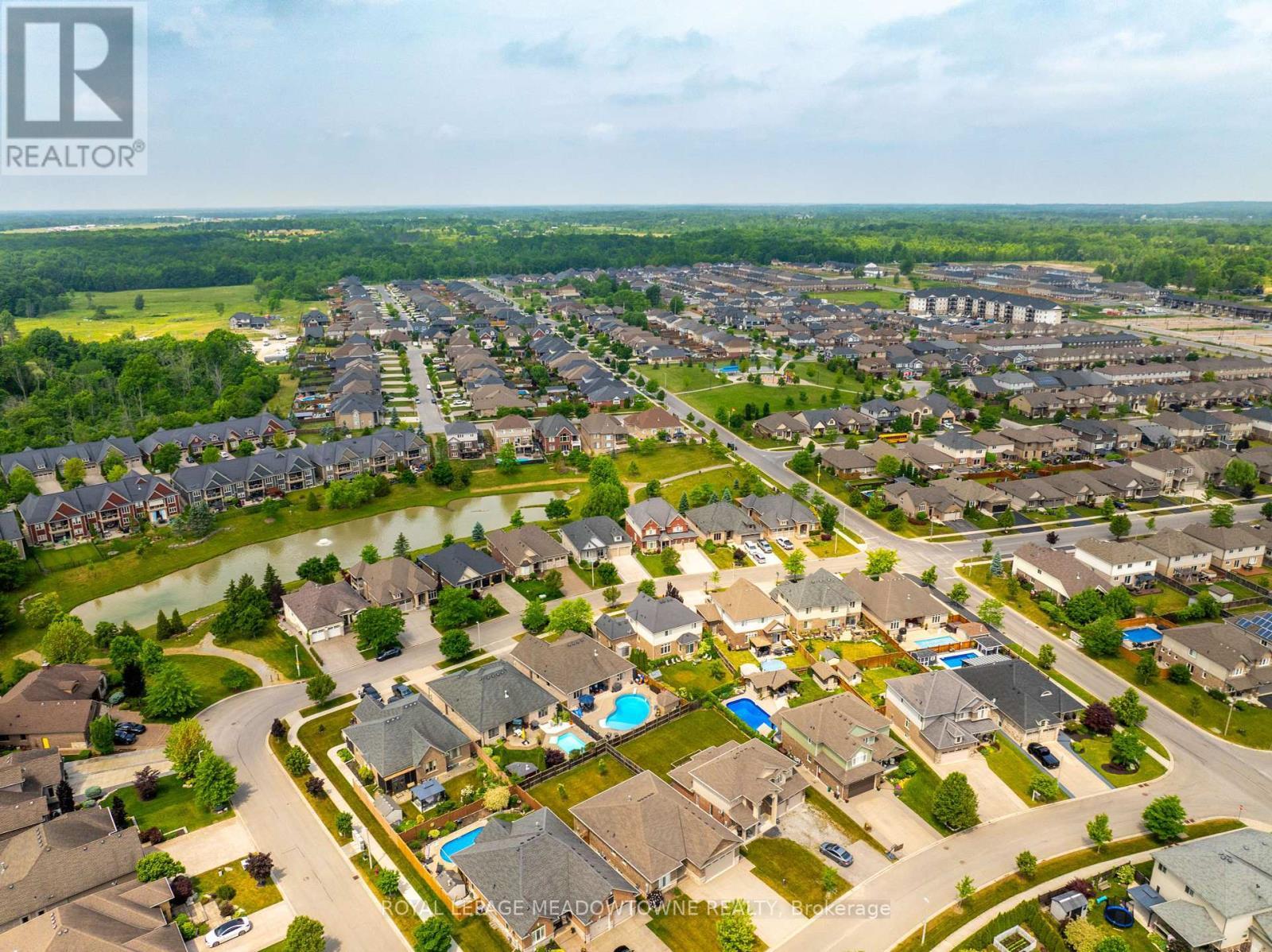 












308 CREEKSIDE DRIVE

,
Welland,




Ontario
L3C0B6

