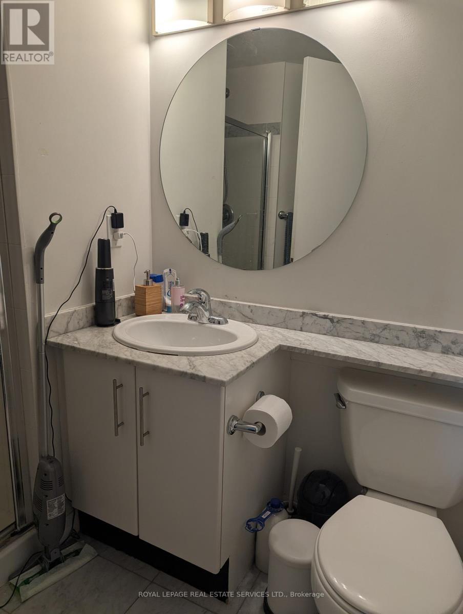 












1105 - 16 YONGE STREET

,
Toronto,




Ontario
M5E1R4

