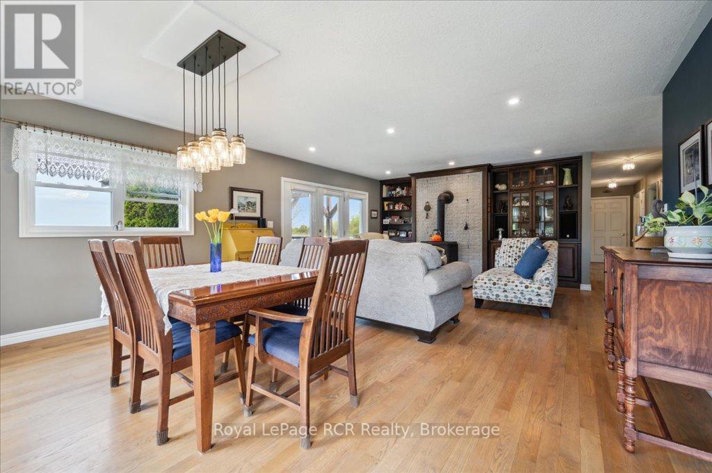 












392492 SOUTHGATE SDRD 39 SIDE ROAD

,
Southgate,




Ontario
N0G2A0

