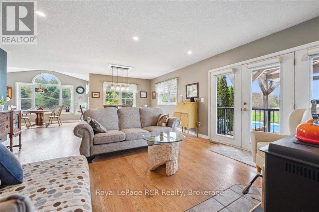 












392492 SOUTHGATE SDRD 39 SIDE ROAD

,
Southgate,




Ontario
N0G2A0

