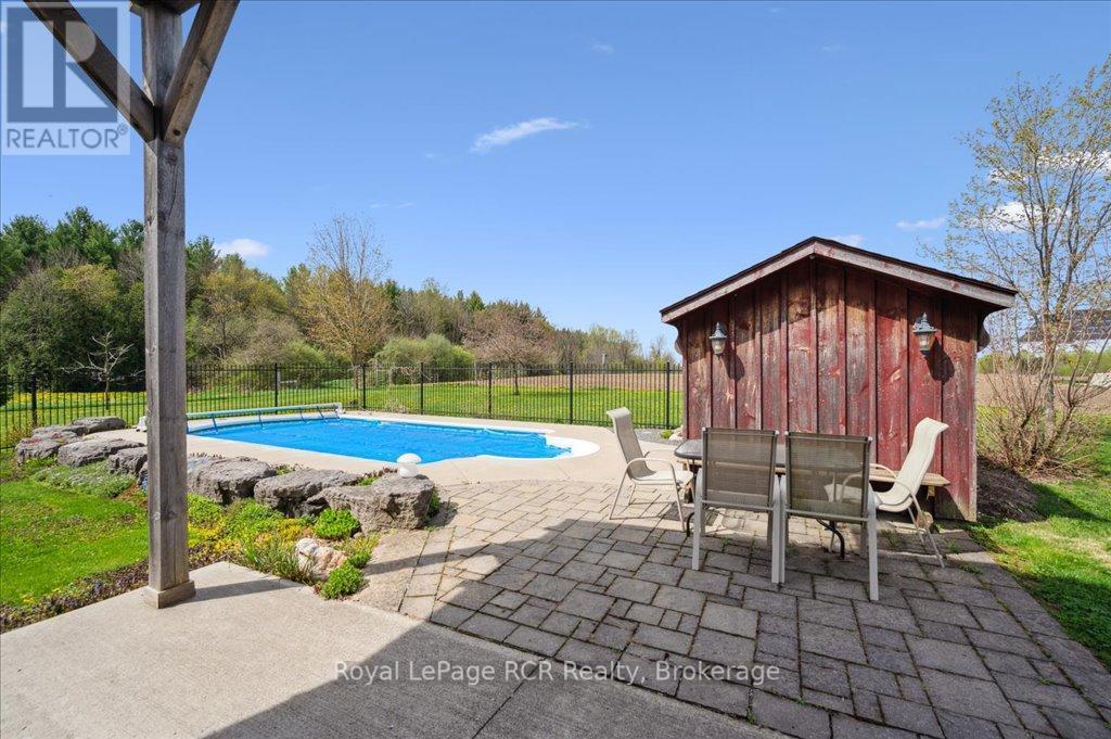 












392492 SOUTHGATE SDRD 39 SIDE ROAD

,
Southgate,




Ontario
N0G2A0

