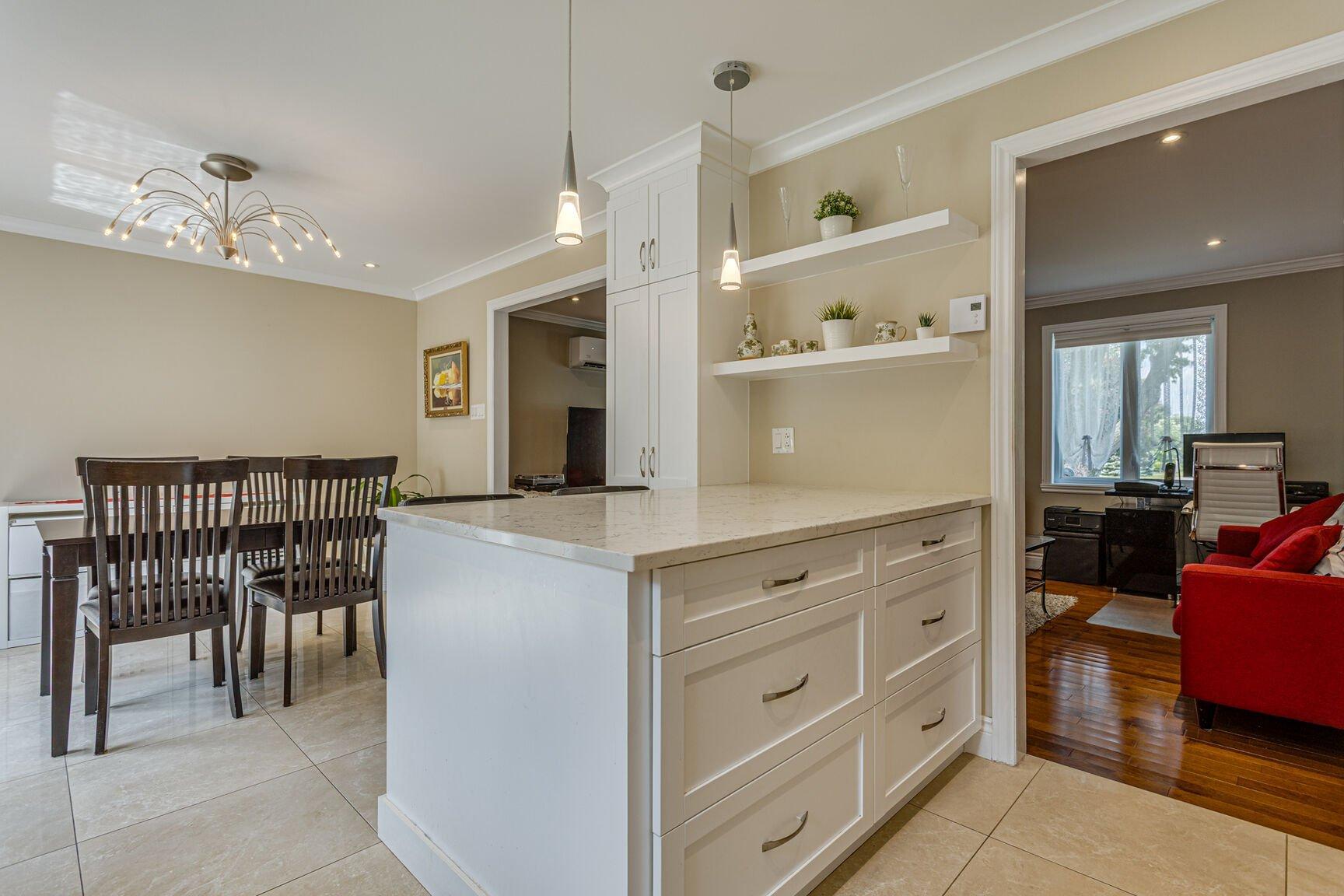









4968


Rue Trépanier

,
Montréal (Pierrefonds-Roxboro),




QC
H9K1J2

