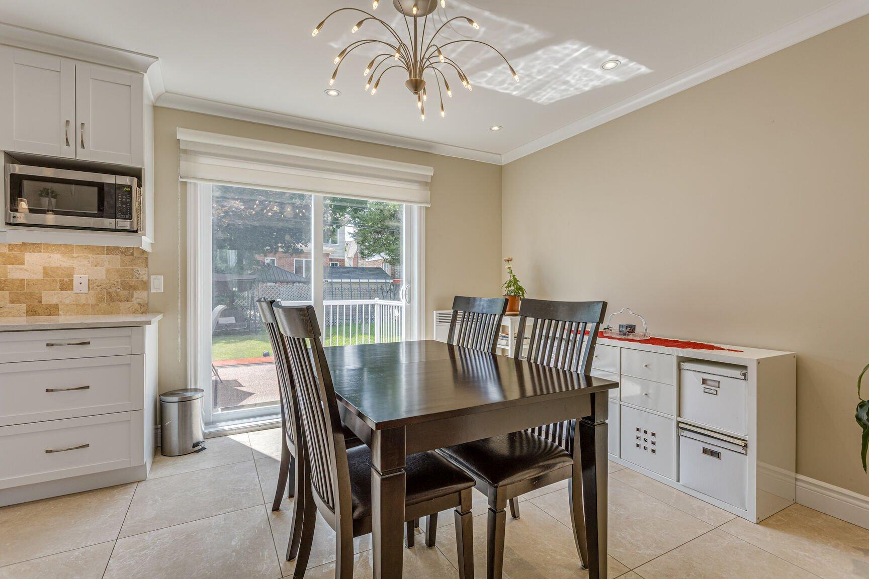 









4968


Rue Trépanier

,
Montréal (Pierrefonds-Roxboro),




QC
H9K1J2

