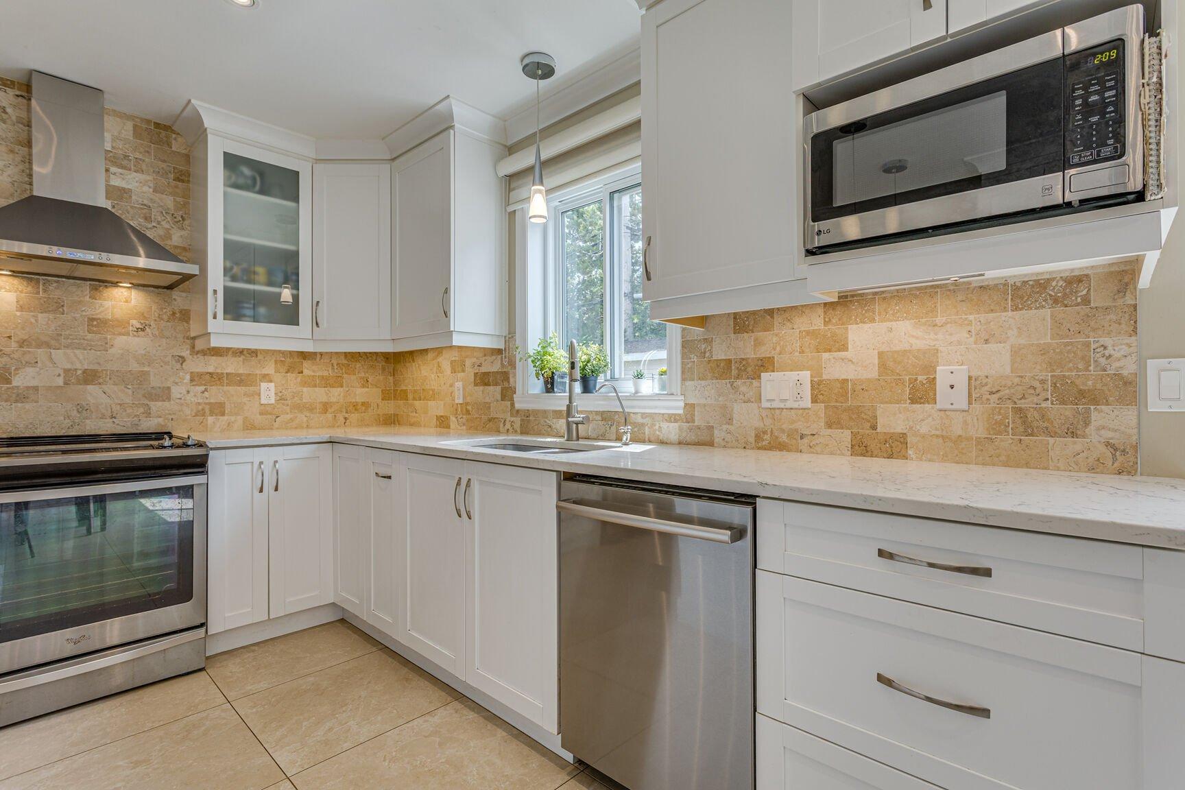 









4968


Rue Trépanier

,
Montréal (Pierrefonds-Roxboro),




QC
H9K1J2

