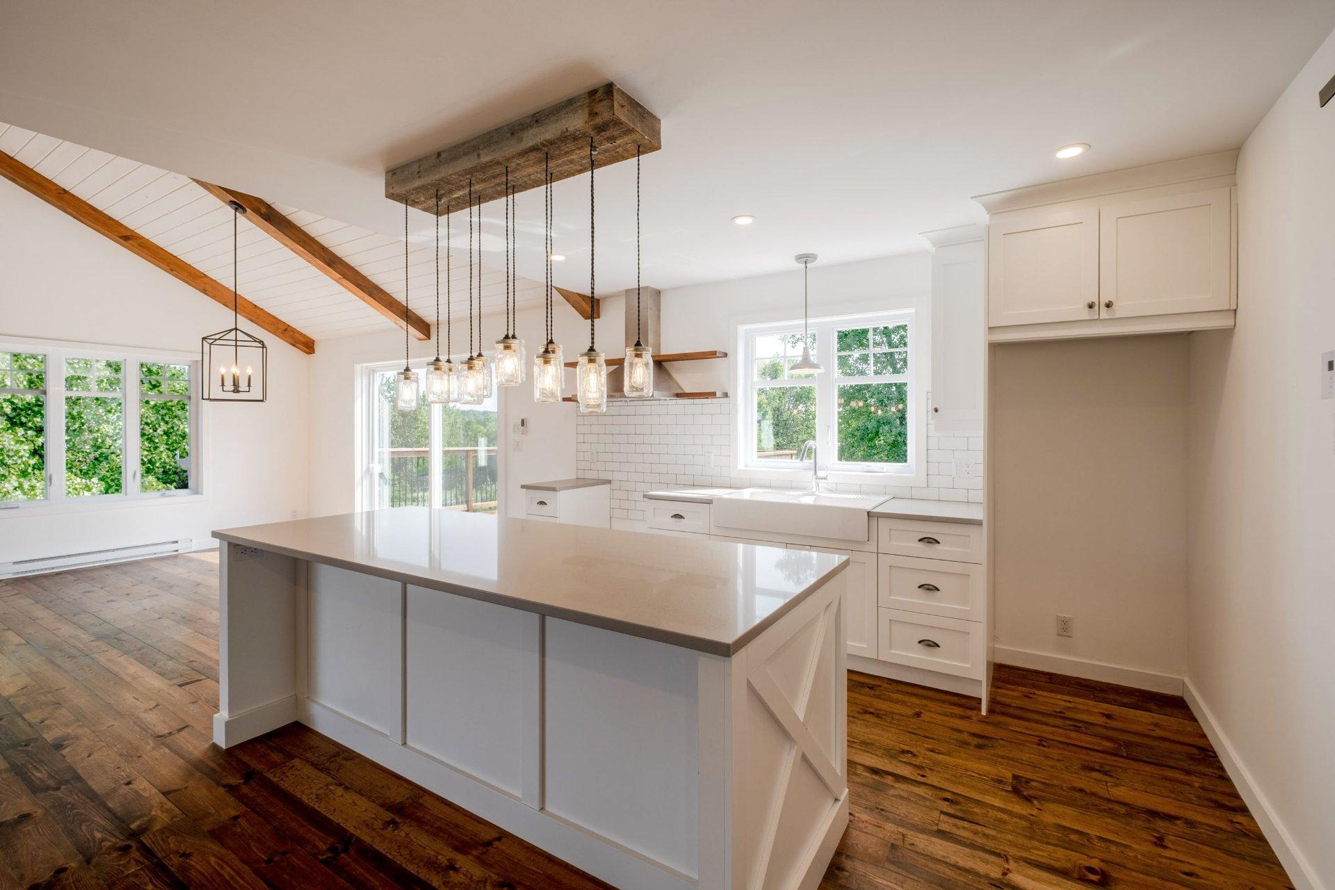 









10


Rue de la Vallée

,
Waterloo,




QC
J0E2N0


