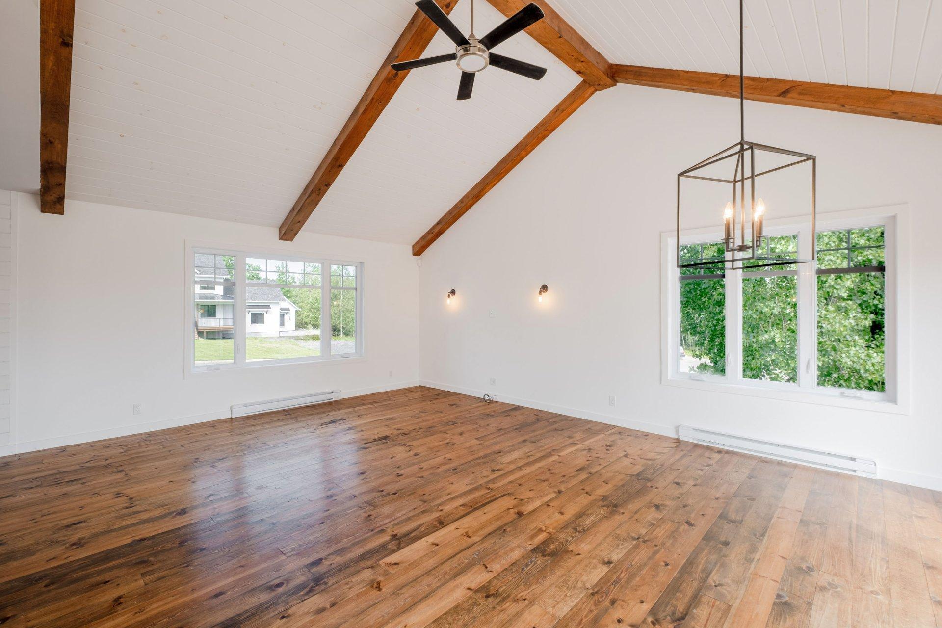 









10


Rue de la Vallée

,
Waterloo,




QC
J0E2N0

