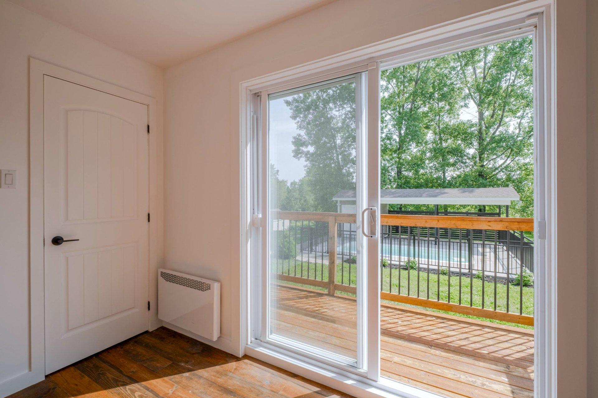 









10


Rue de la Vallée

,
Waterloo,




QC
J0E2N0


