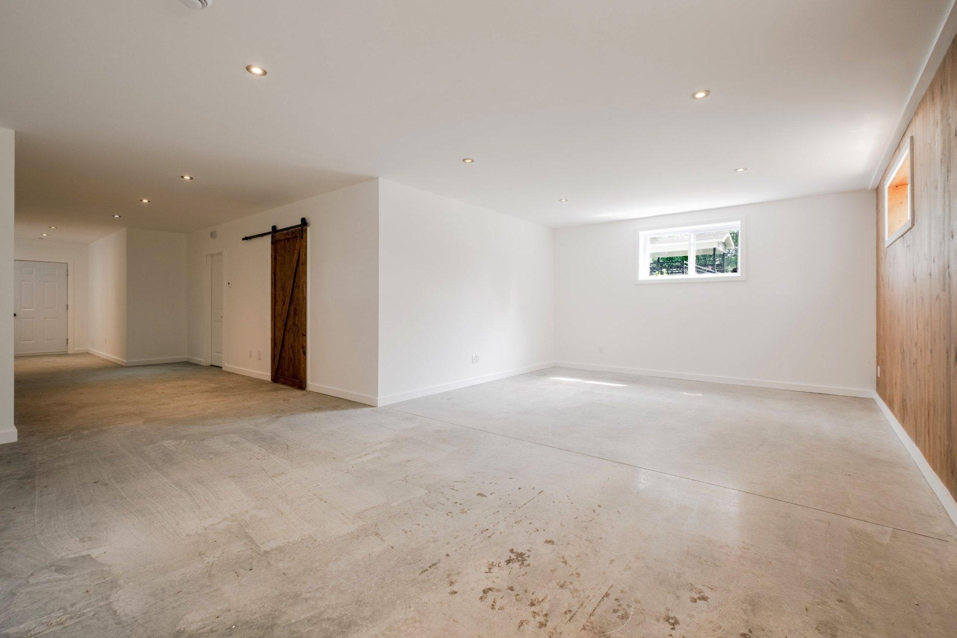 









10


Rue de la Vallée

,
Waterloo,




QC
J0E2N0

