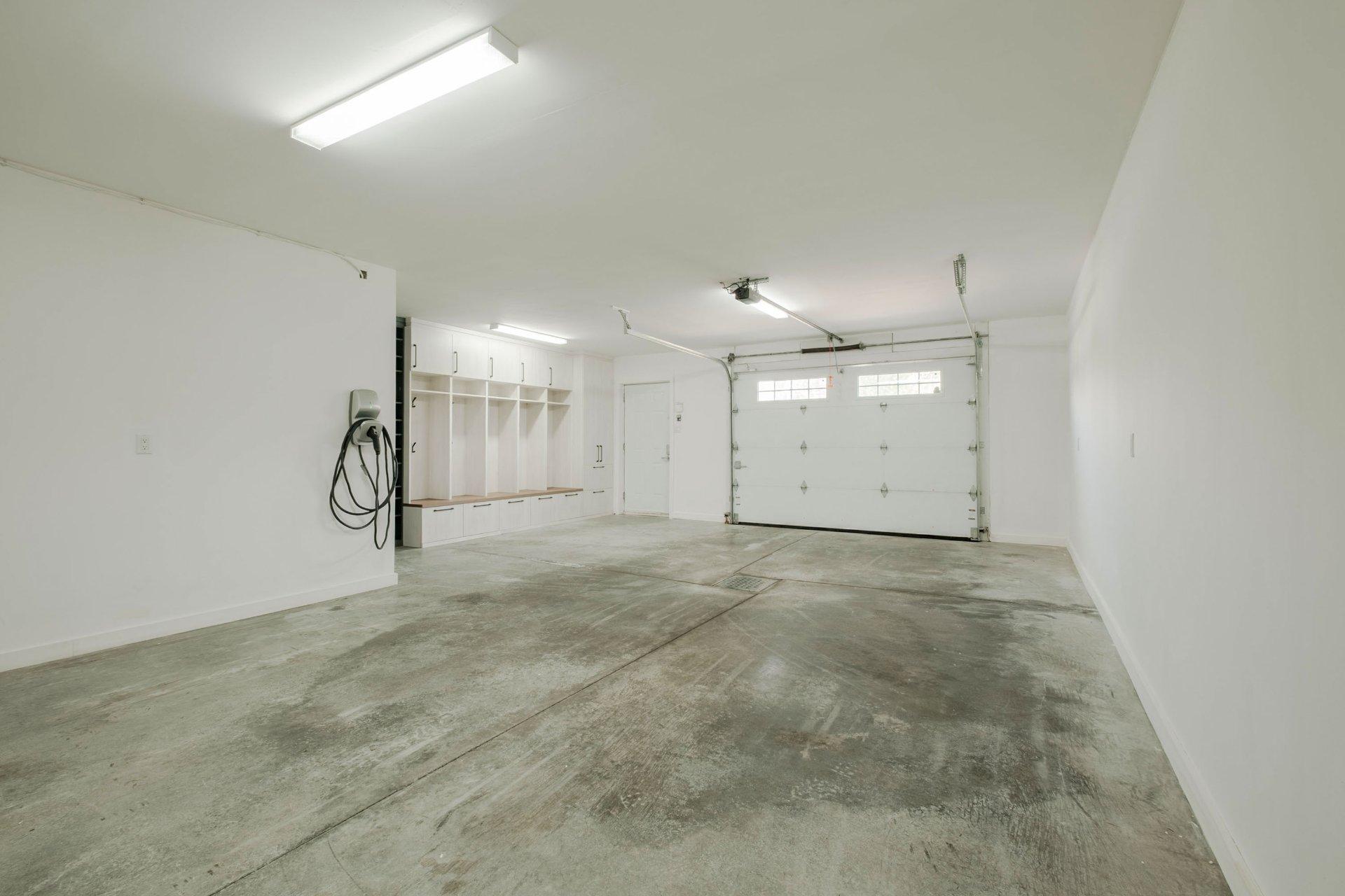 









10


Rue de la Vallée

,
Waterloo,




QC
J0E2N0

