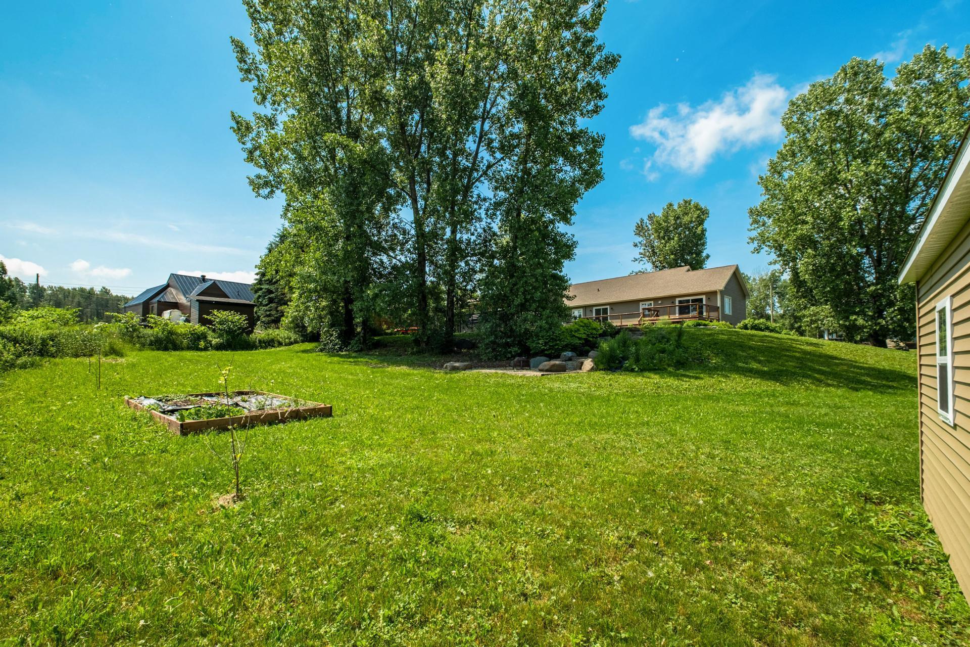 









10


Rue de la Vallée

,
Waterloo,




QC
J0E2N0

