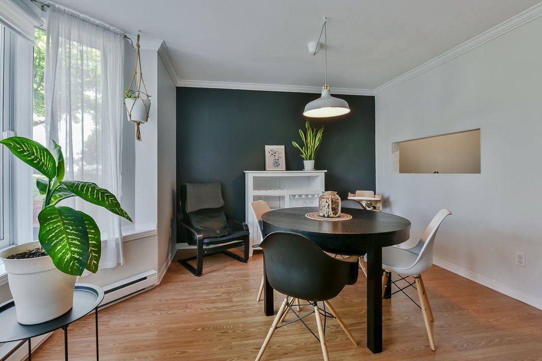 









560


Rue Notre-Dame

, 1,
La Prairie,




QC
J5R6A2

