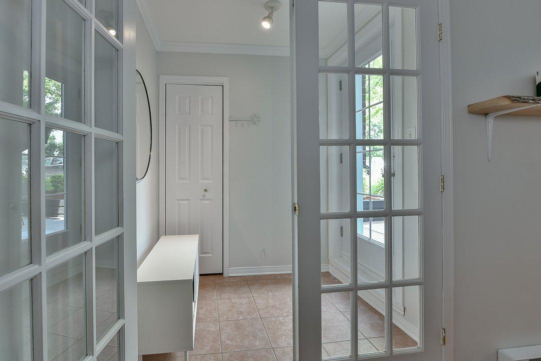 









560


Rue Notre-Dame

, 1,
La Prairie,




QC
J5R6A2

