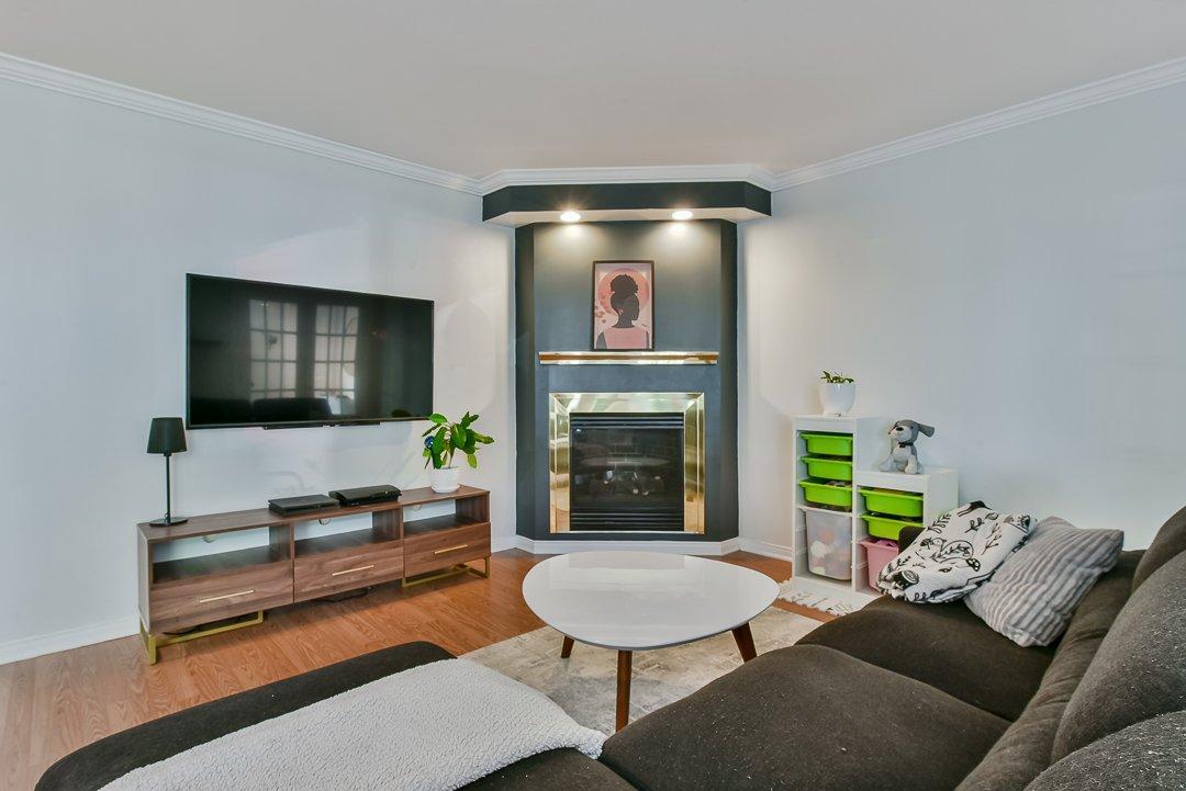 









560


Rue Notre-Dame

, 1,
La Prairie,




QC
J5R6A2

