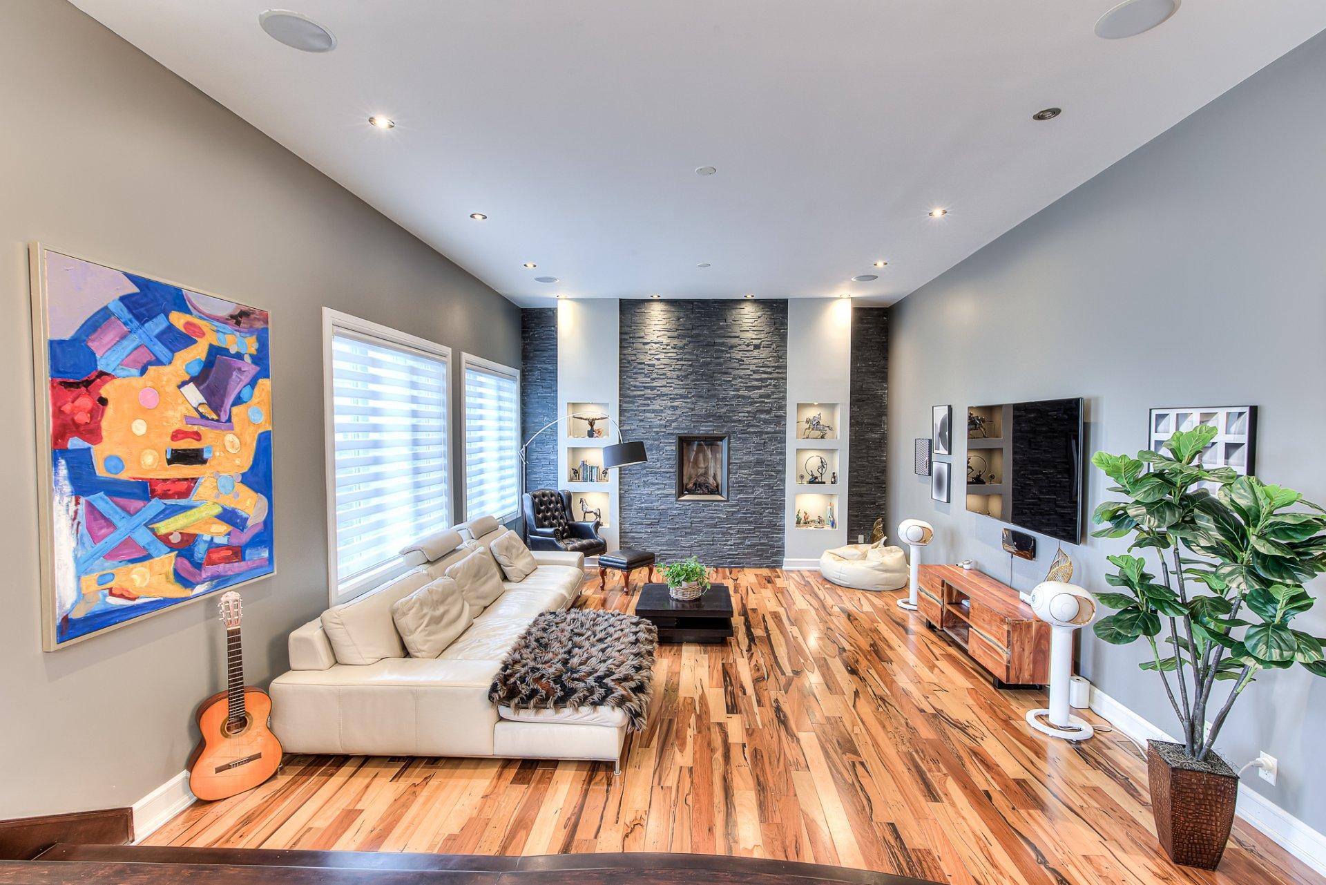 









3770


Rue de Louviers

,
Brossard,




QC
J4H3J4

