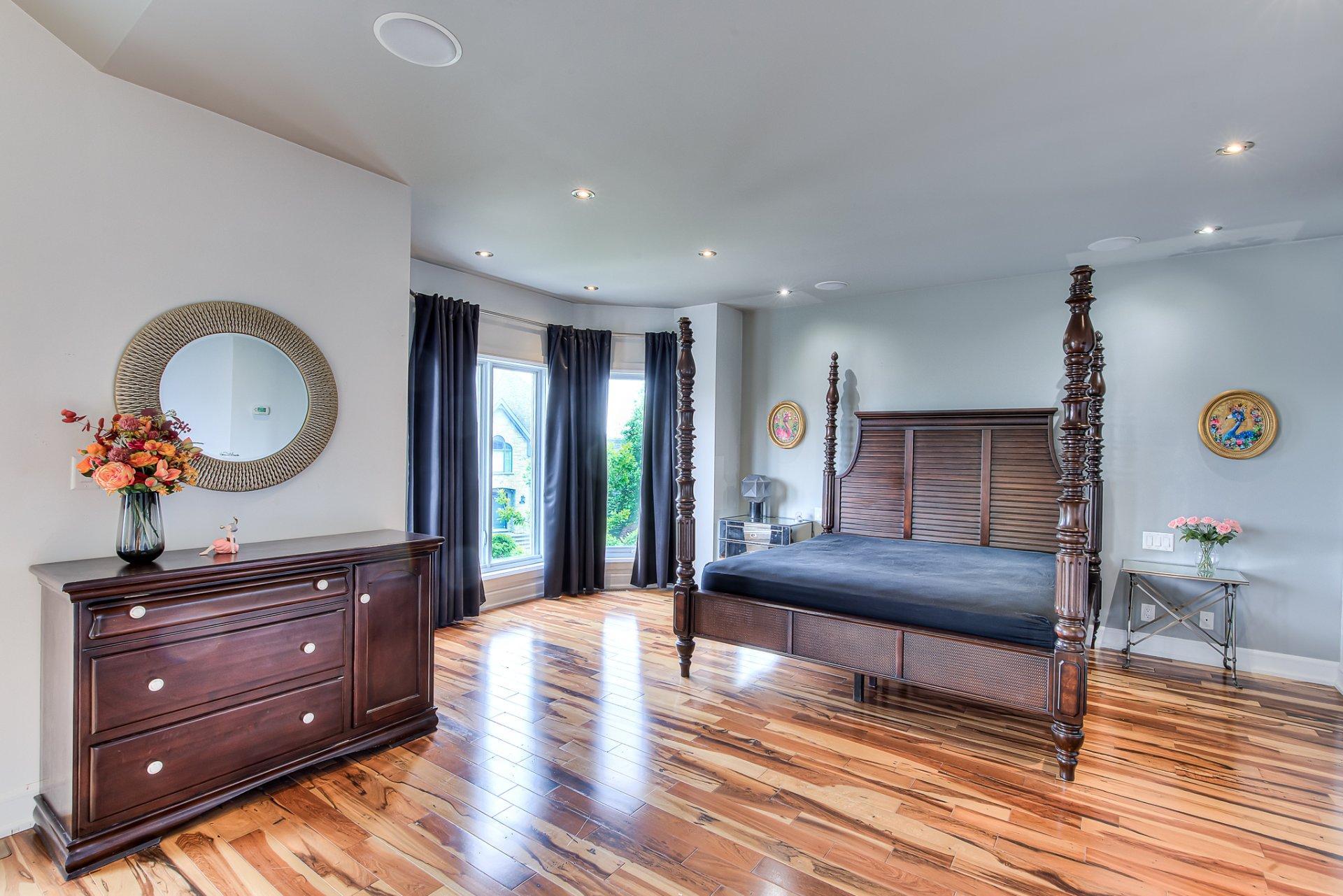 









3770


Rue de Louviers

,
Brossard,




QC
J4H3J4

