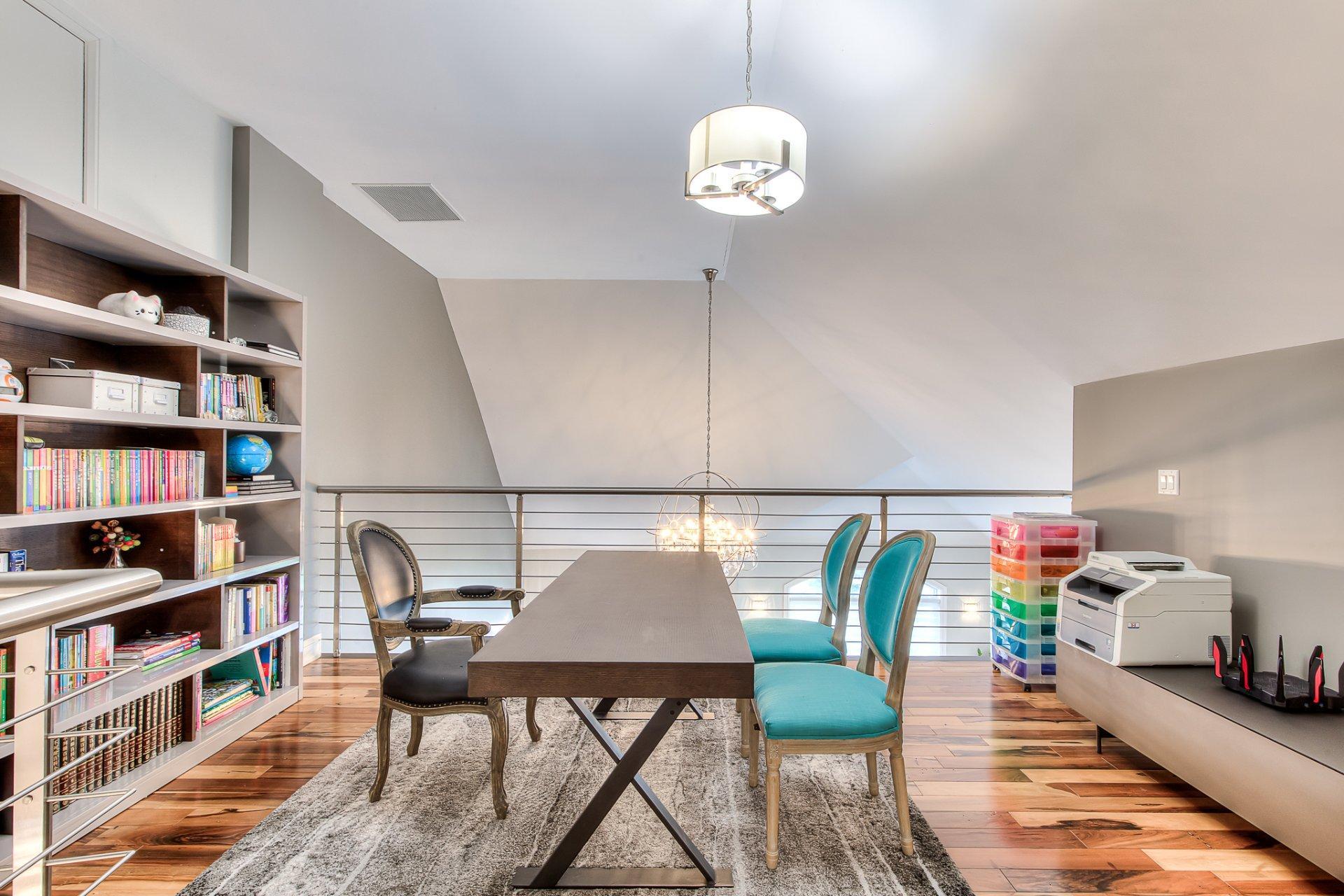 









3770


Rue de Louviers

,
Brossard,




QC
J4H3J4

