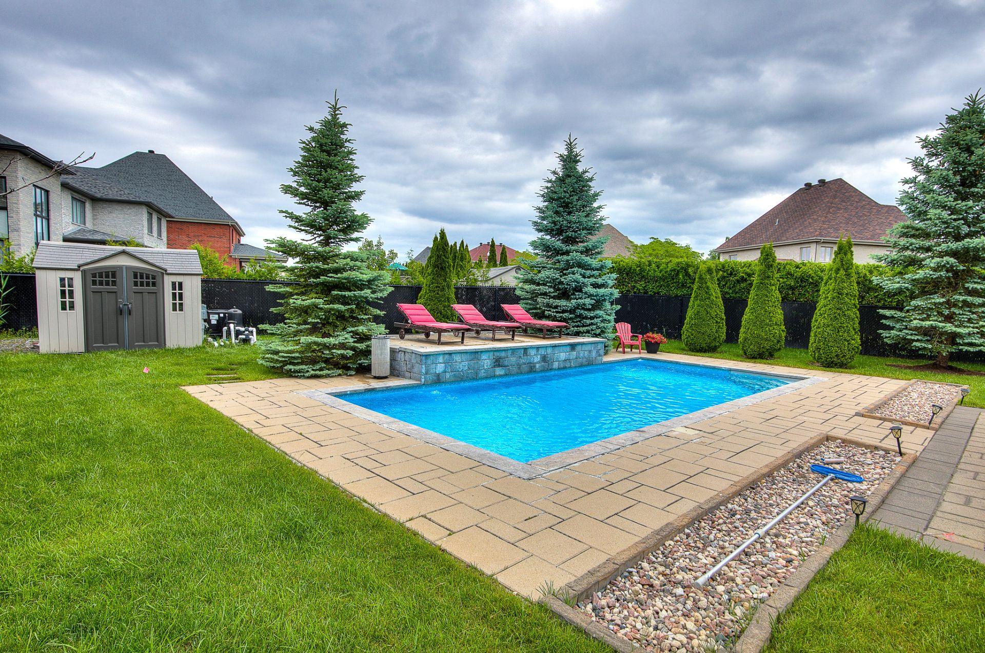 









3770


Rue de Louviers

,
Brossard,




QC
J4H3J4

