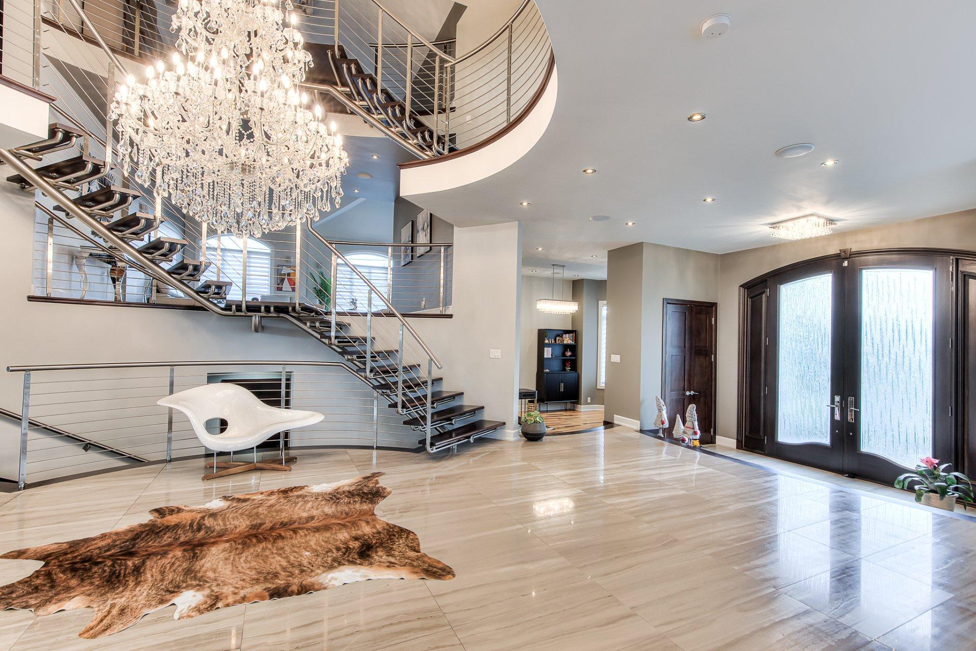









3770


Rue de Louviers

,
Brossard,




QC
J4H3J4

