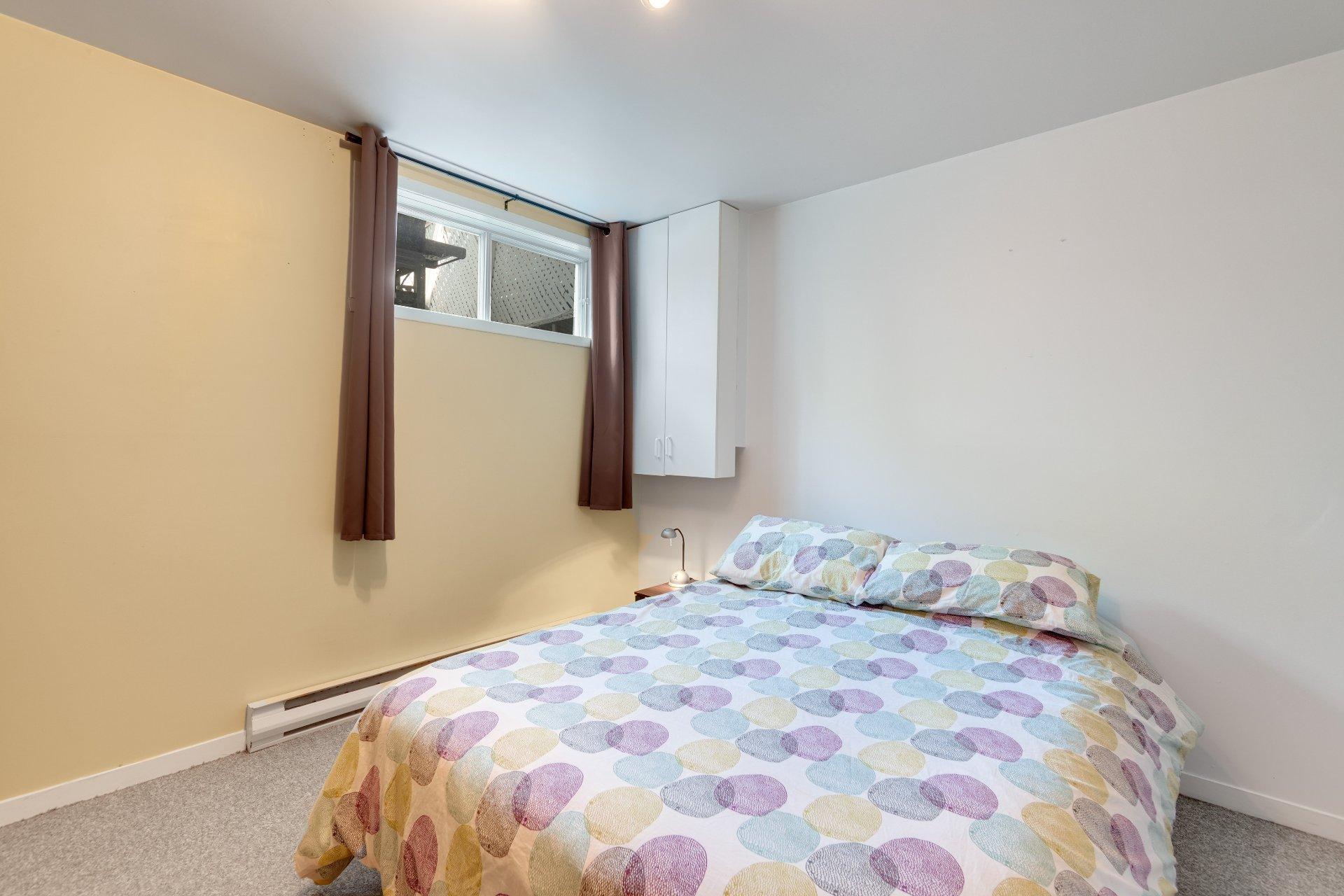 









1206


Rue Zétes

,
Sherbrooke (Brompton/Rock Forest/Saint-Élie/Deauville),




QC
J1R0K3

